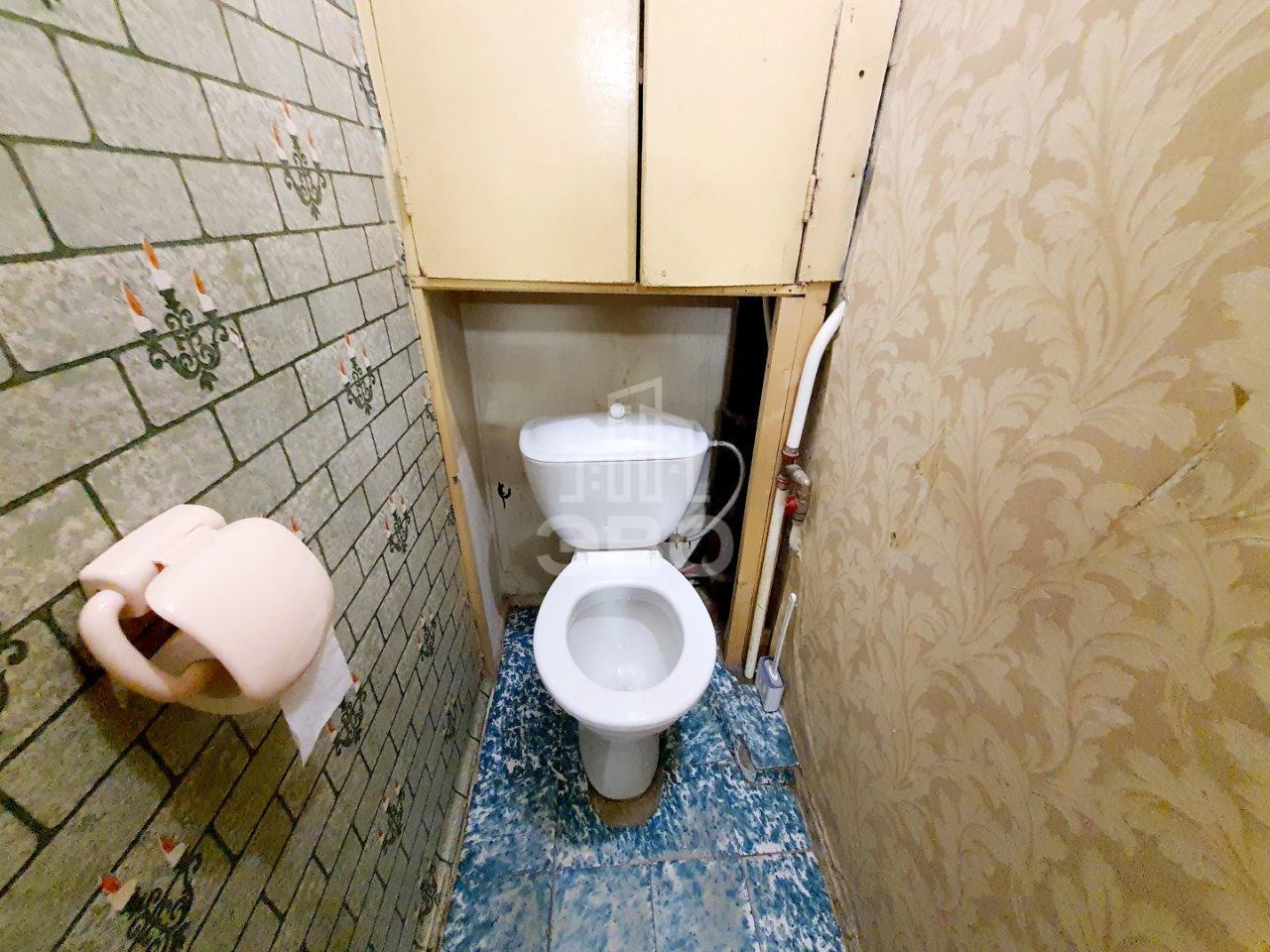 трехкомнатная квартира в Санкт-Петербурге по адресу: Олеко Дундича ул., 25, к 2