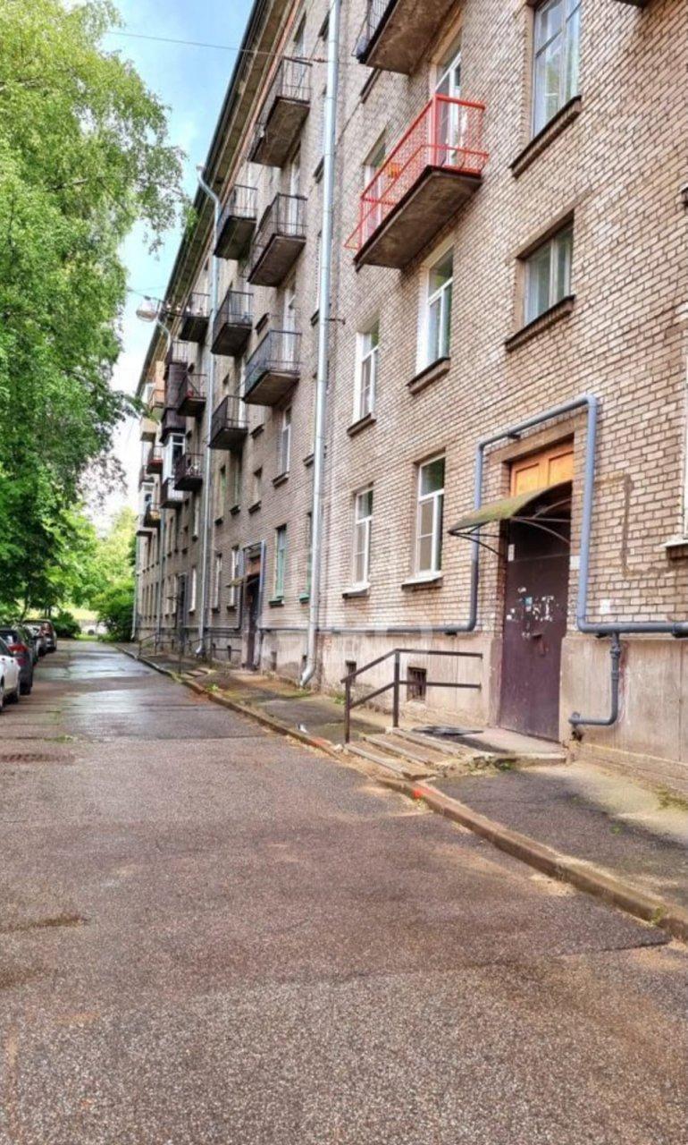 двухкомнатная квартира в Санкт-Петербурге по адресу: 1-й Муринский проспект, 29, к 20