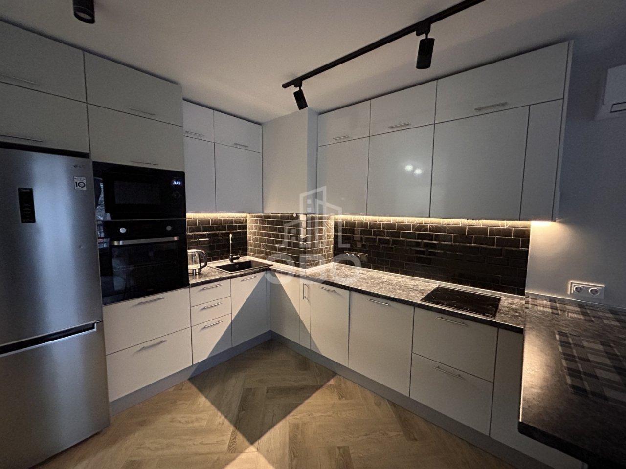 однокомнатная квартира в Санкт-Петербурге по адресу: Полевая Сабировская ул., 45