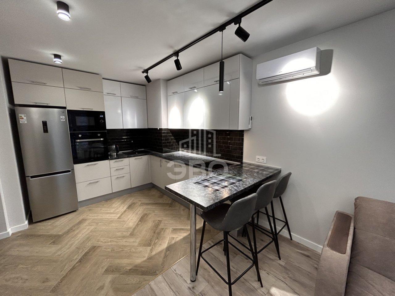 однокомнатная квартира в Санкт-Петербурге по адресу: Полевая Сабировская ул., 45