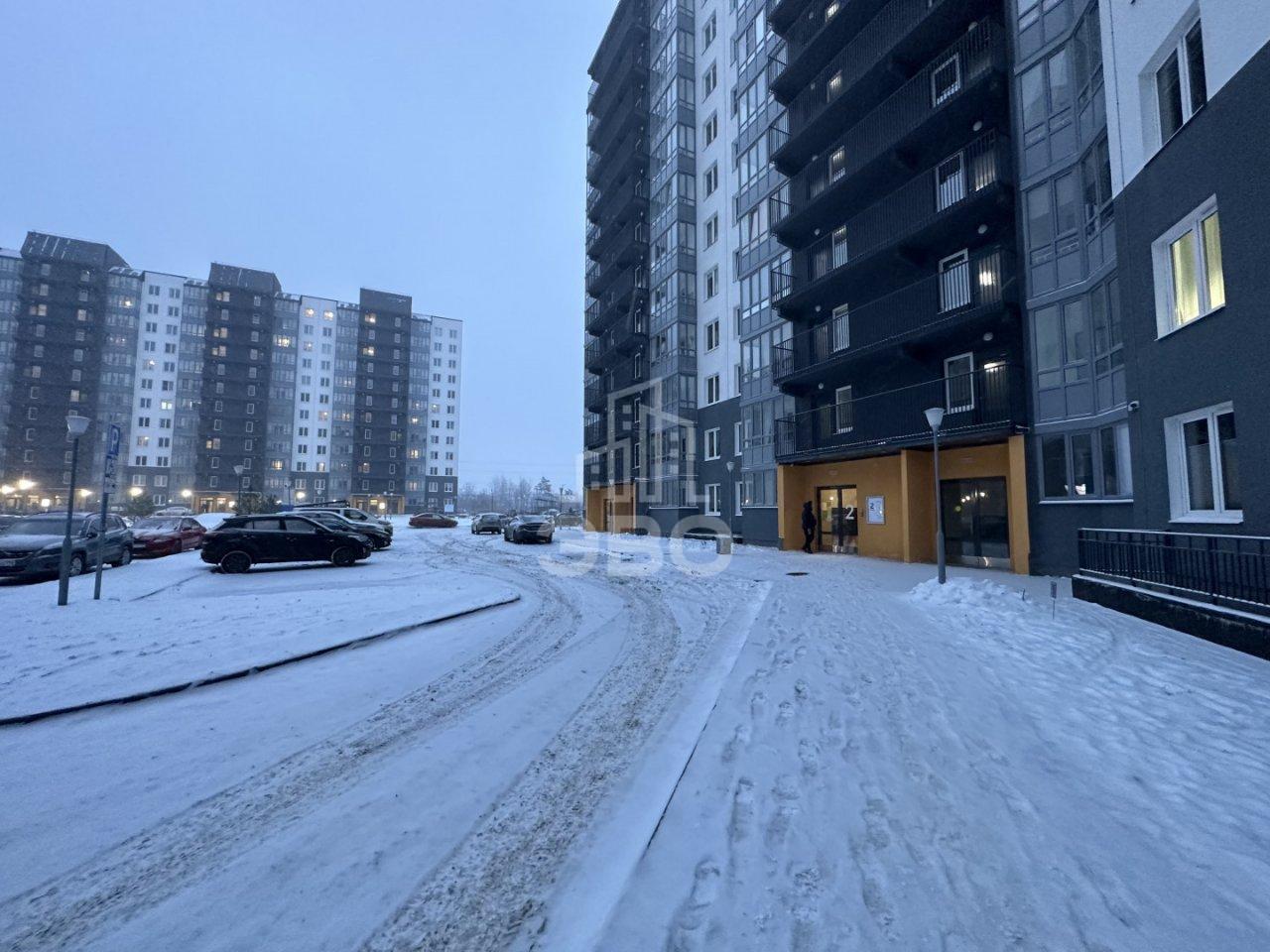 двухкомнатная квартира в Санкт-Петербурге по адресу: Современников ул., 17/1