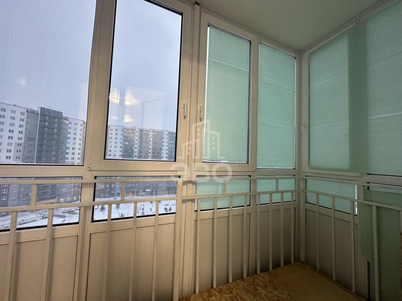 двухкомнатная квартира в Санкт-Петербурге по адресу: Современников ул., 17/1