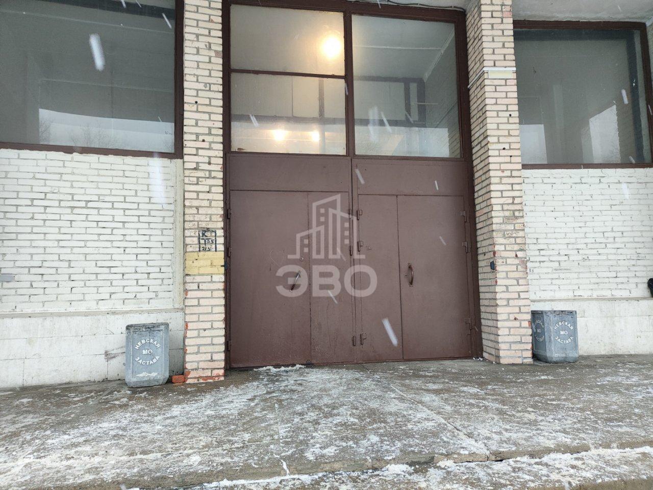 комната в Санкт-Петербурге по адресу: Запорожская ул., 23, к 2