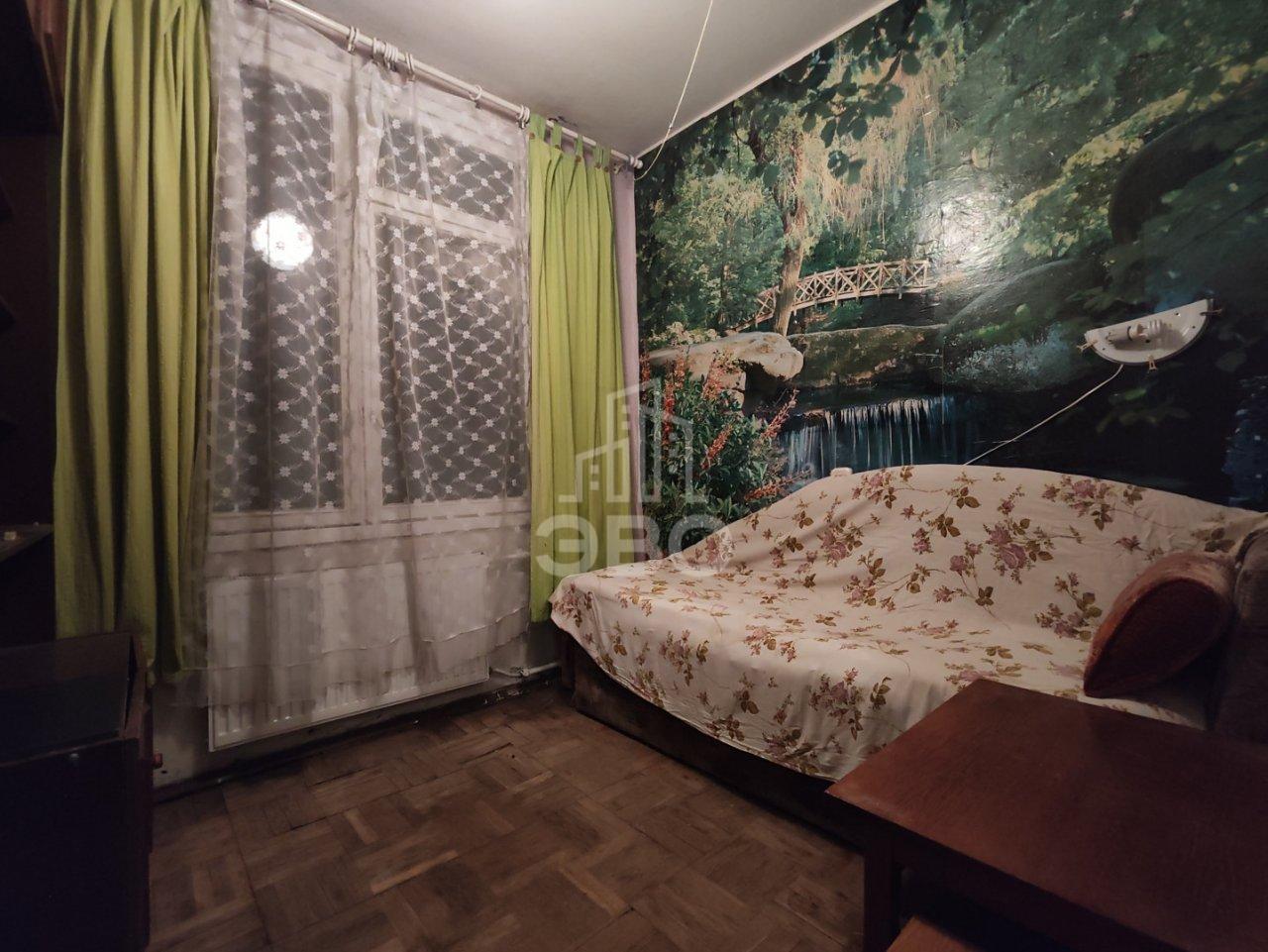 комната в Санкт-Петербурге по адресу: Лёни Голикова ул., 28