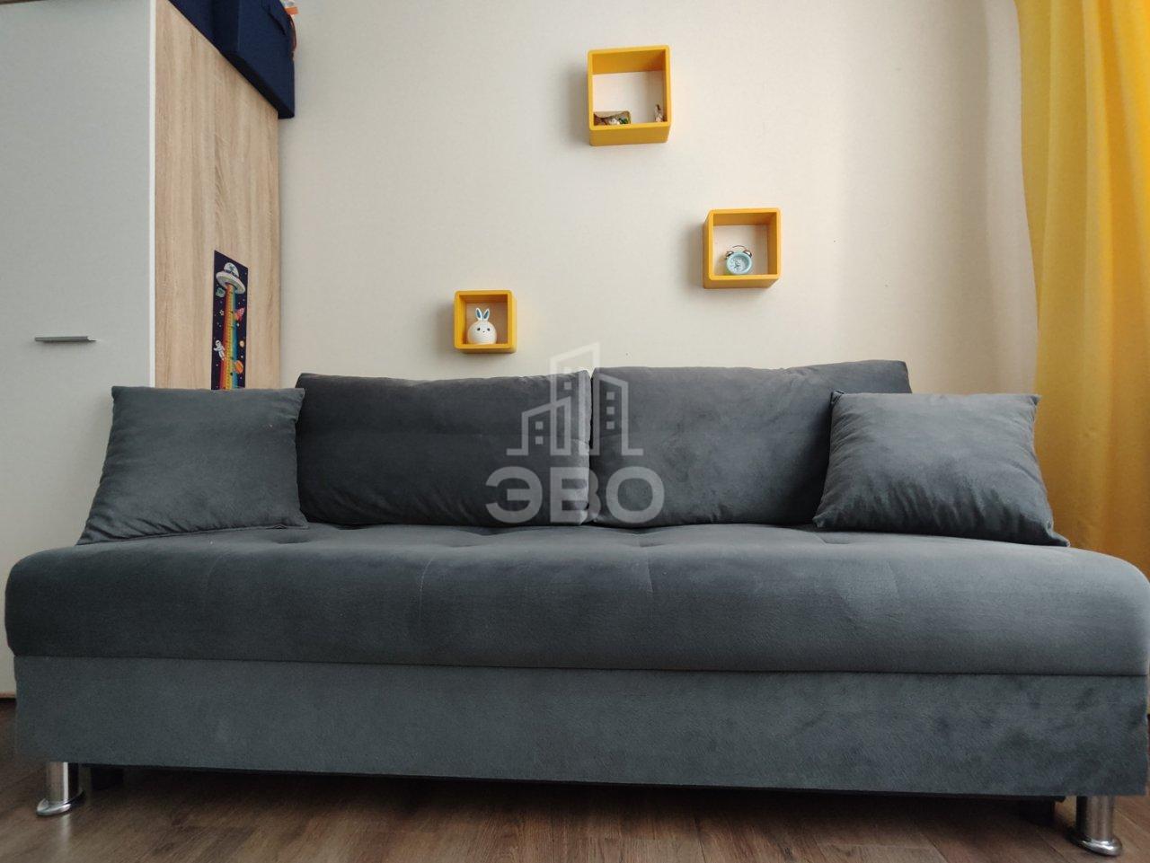 трехкомнатная квартира в Санкт-Петербурге по адресу: Красносельское ш., 6