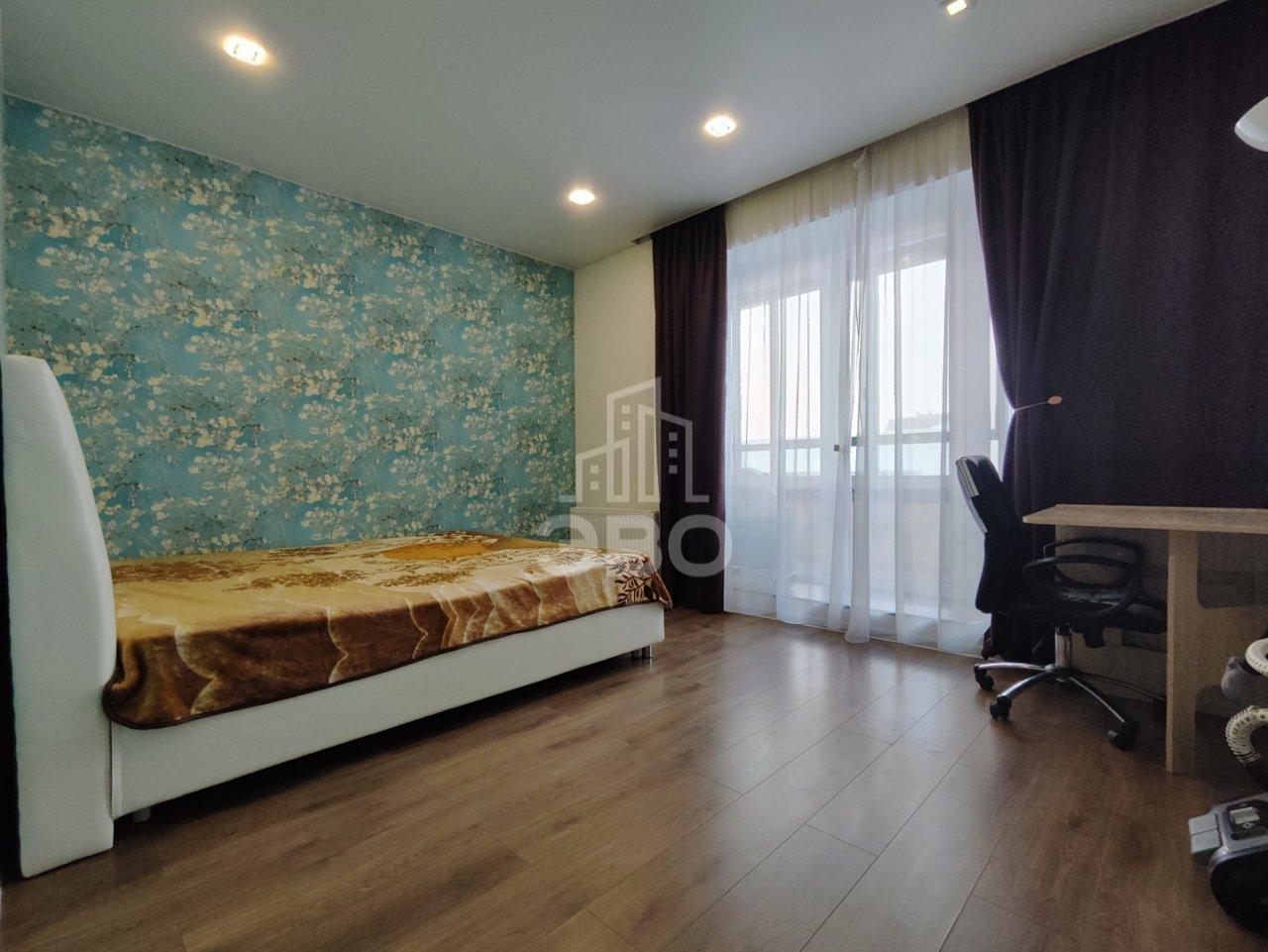 трехкомнатная квартира в Санкт-Петербурге по адресу: Красносельское ш., 6