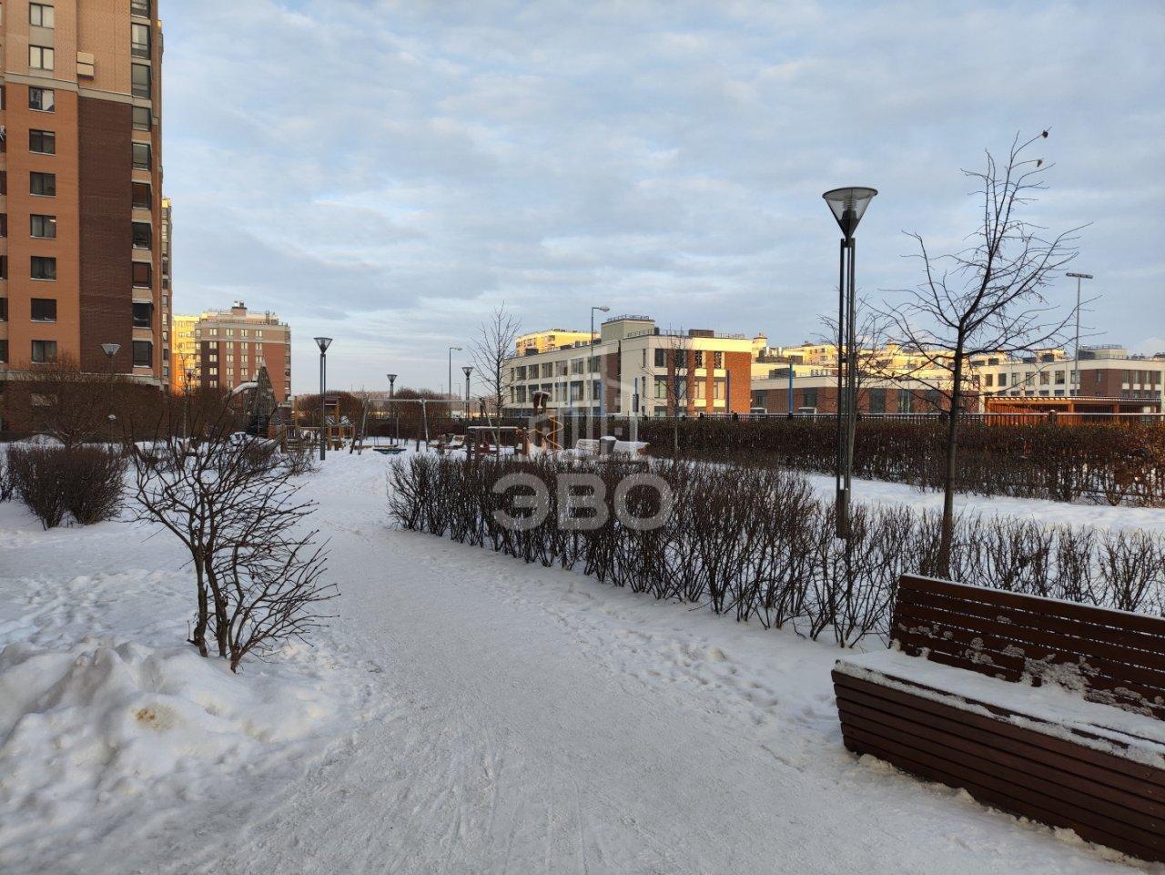 трехкомнатная квартира в Санкт-Петербурге по адресу: Красносельское ш., 6