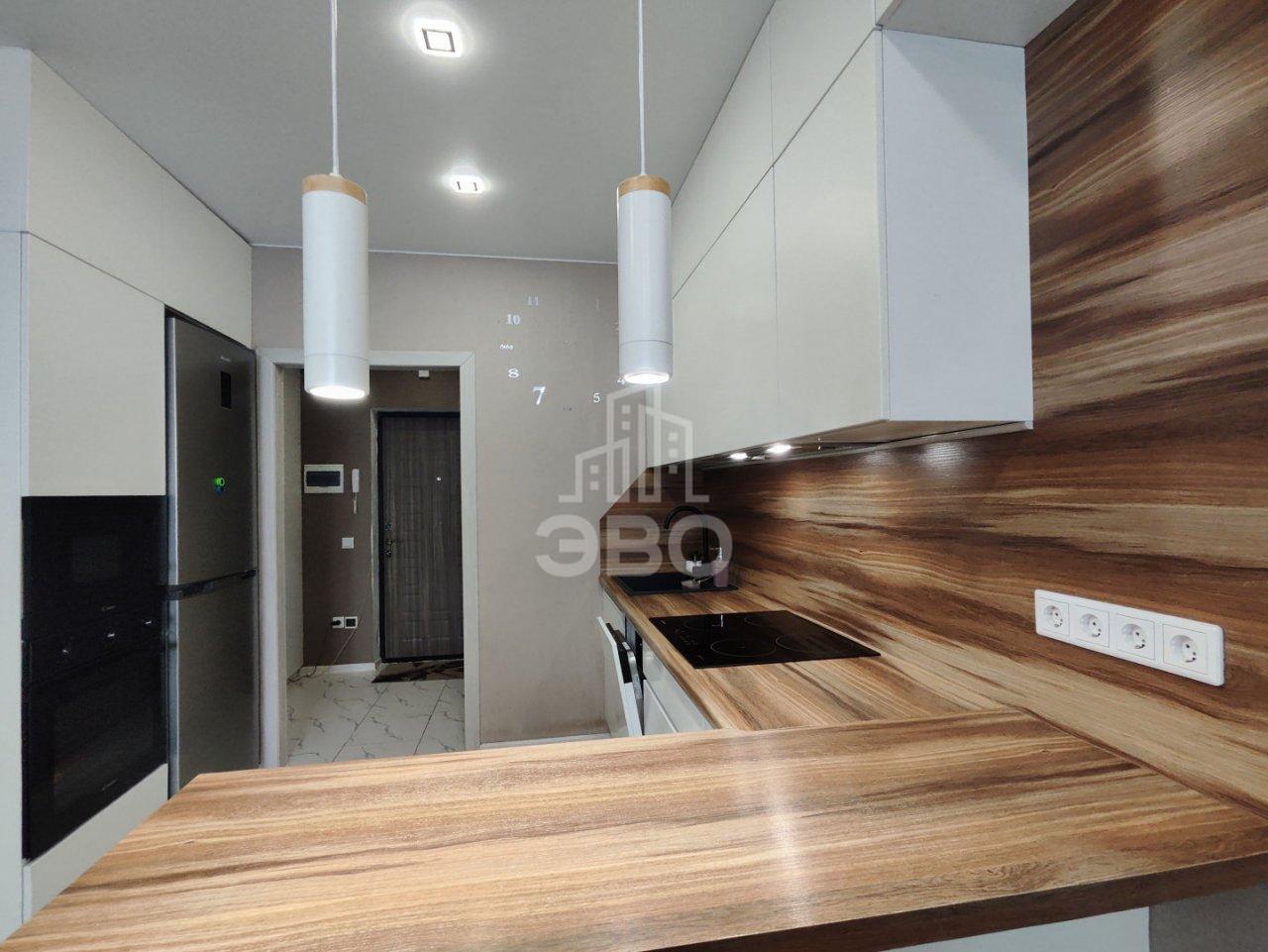 трехкомнатная квартира в Санкт-Петербурге по адресу: Красносельское ш., 6