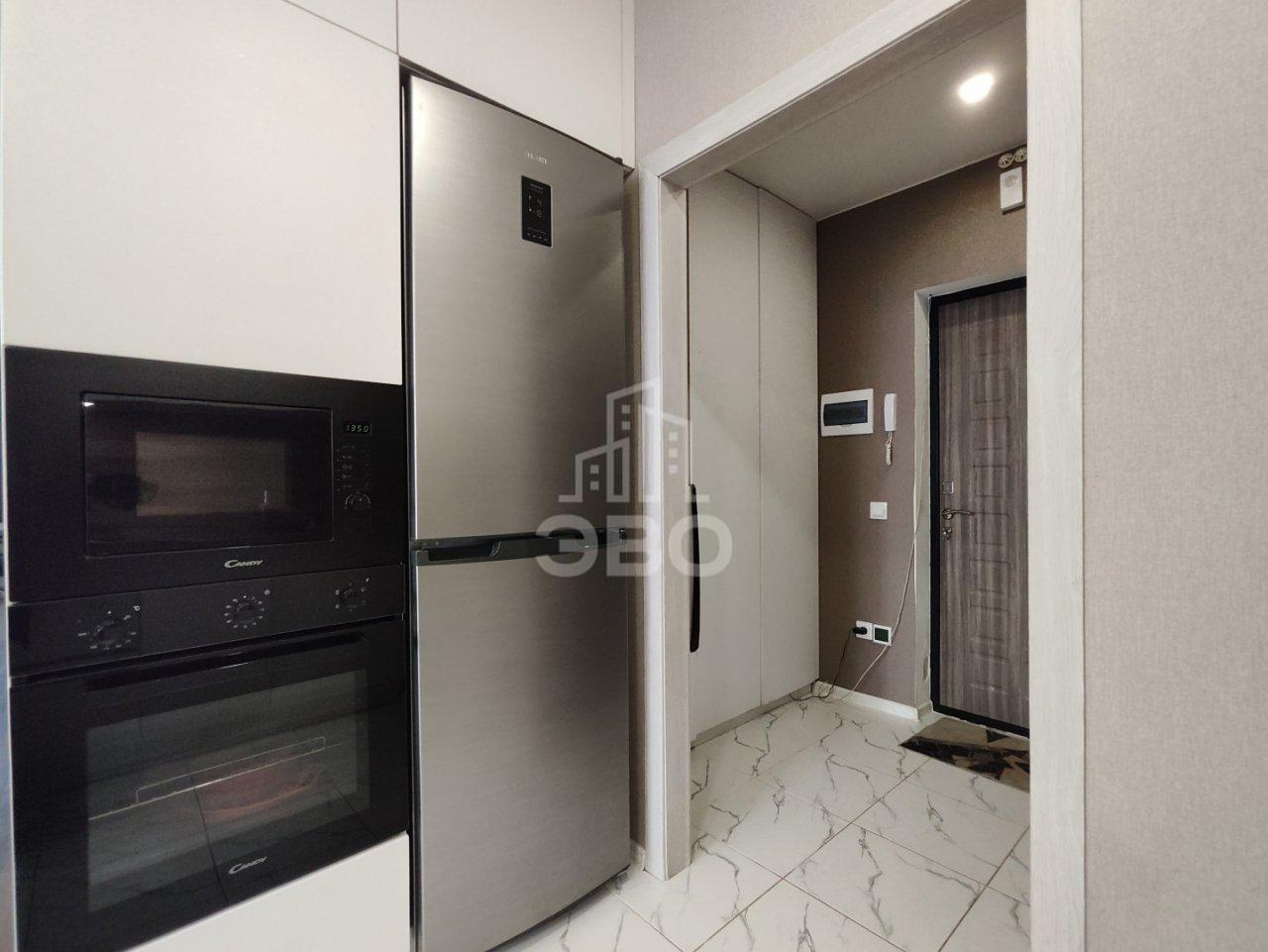 трехкомнатная квартира в Санкт-Петербурге по адресу: Красносельское ш., 6