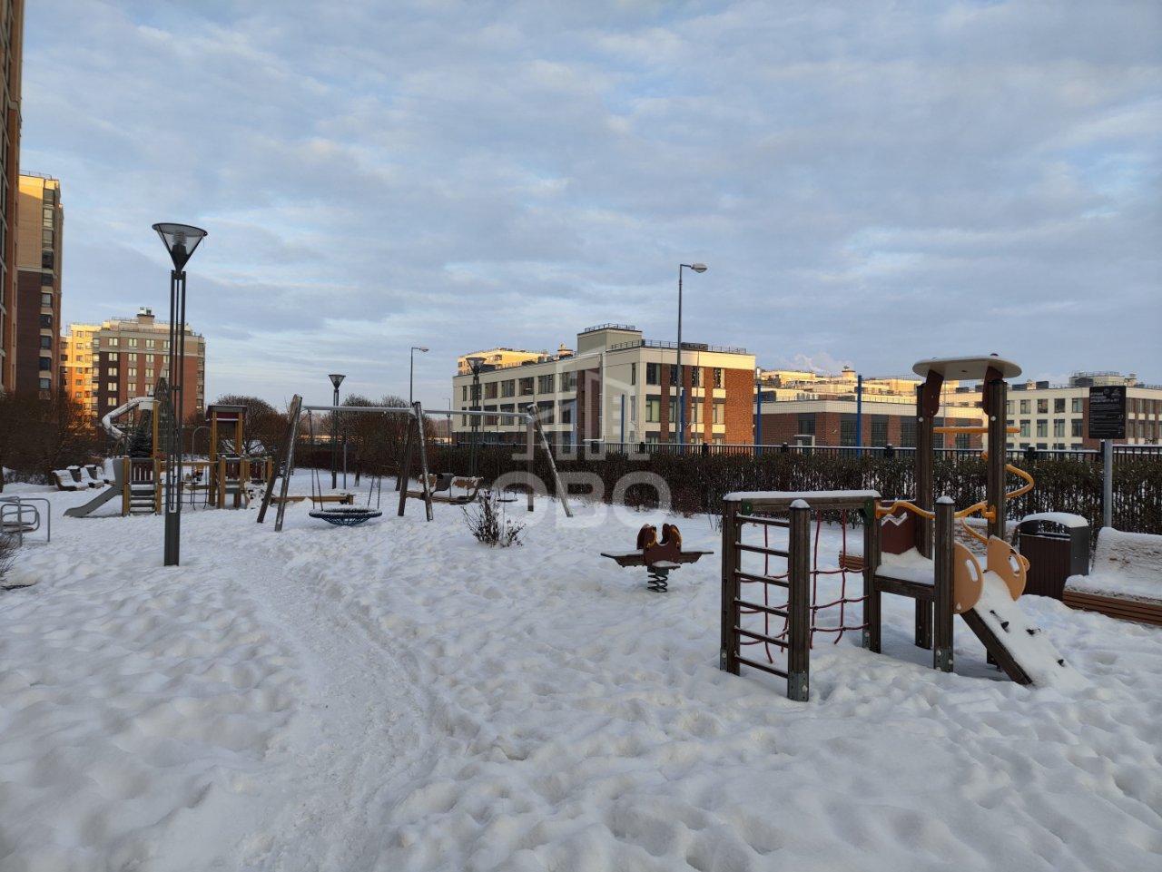 трехкомнатная квартира в Санкт-Петербурге по адресу: Красносельское ш., 6