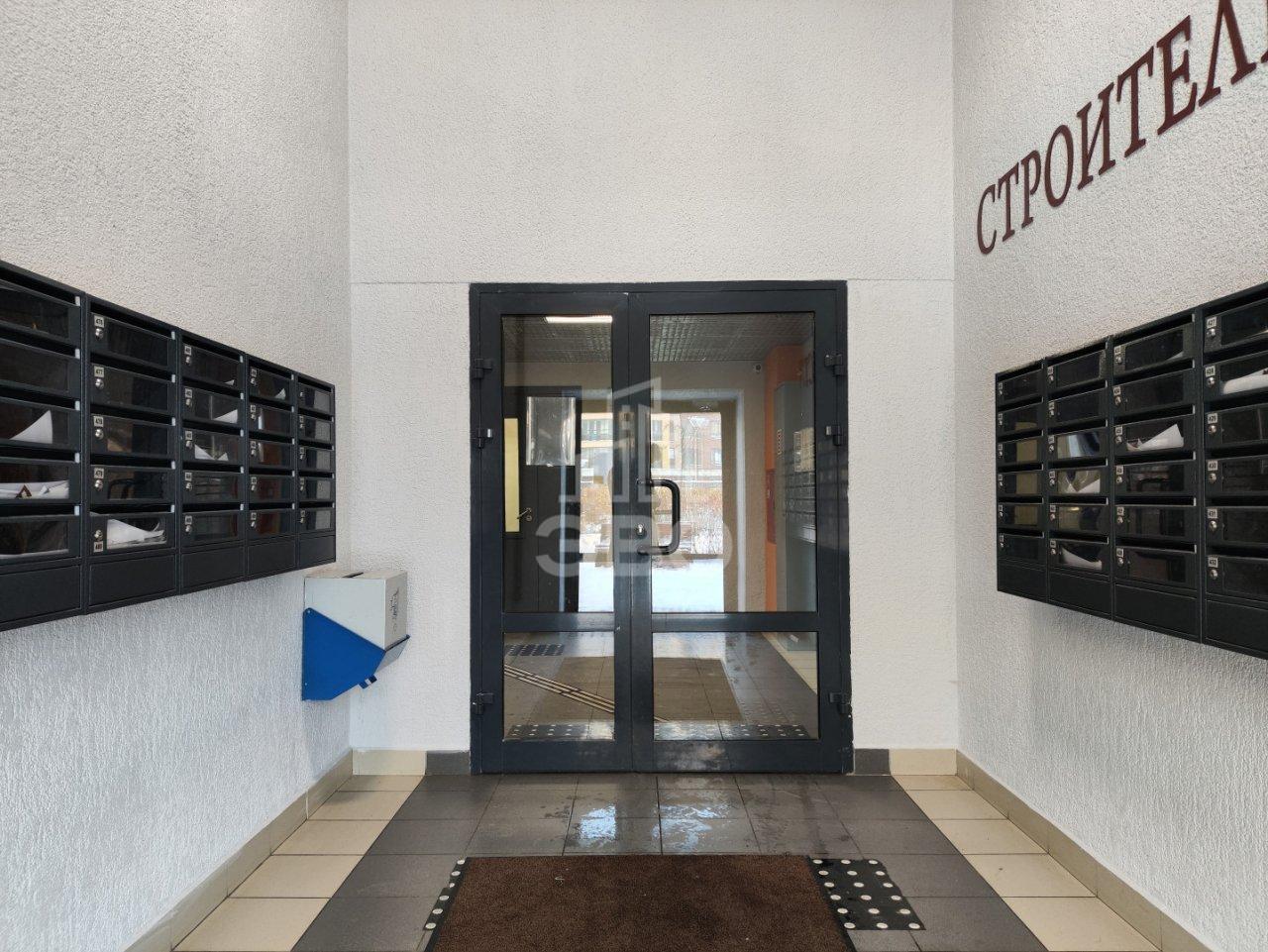 трехкомнатная квартира в Санкт-Петербурге по адресу: Красносельское ш., 6