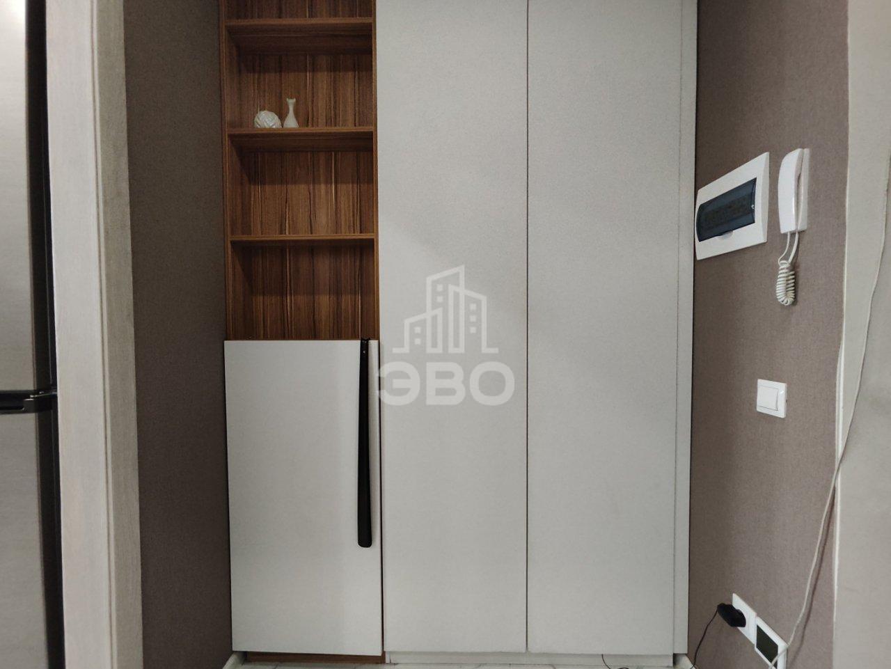 трехкомнатная квартира в Санкт-Петербурге по адресу: Красносельское ш., 6