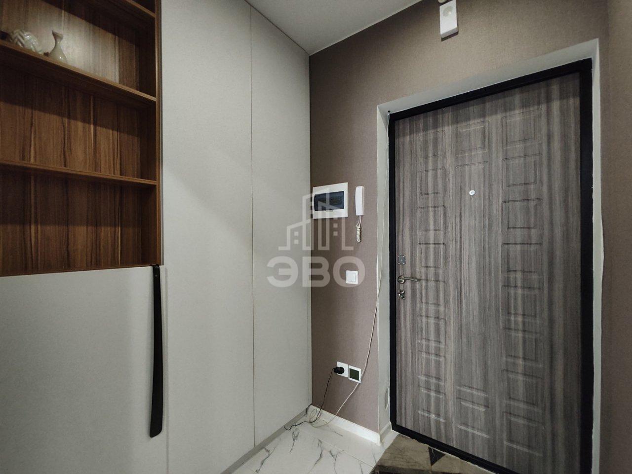 трехкомнатная квартира в Санкт-Петербурге по адресу: Красносельское ш., 6