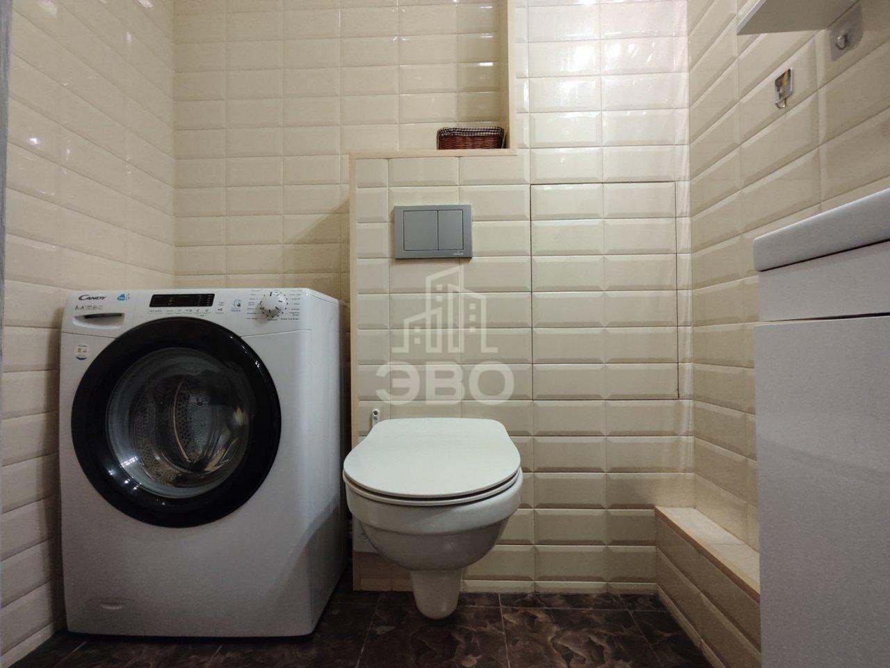 трехкомнатная квартира в Санкт-Петербурге по адресу: Красносельское ш., 6