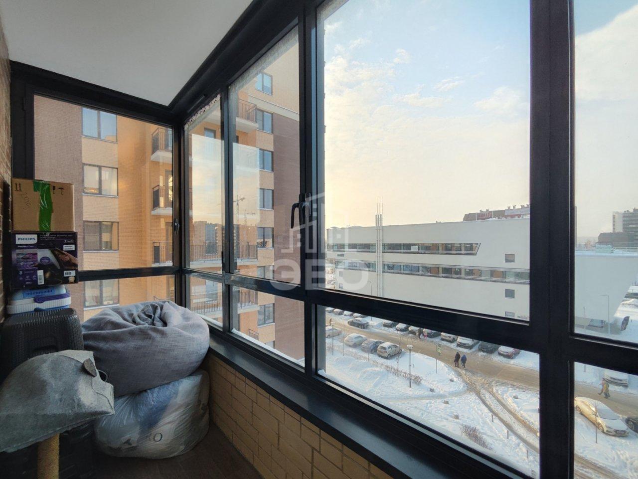 трехкомнатная квартира в Санкт-Петербурге по адресу: Красносельское ш., 6