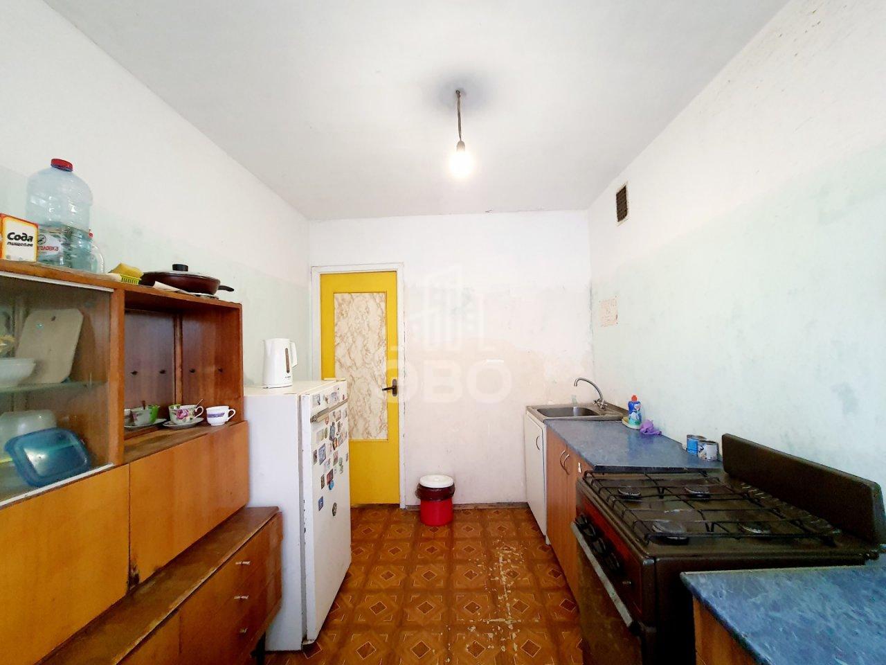 комната в Санкт-Петербурге по адресу: Генерала Хазова ул., 16