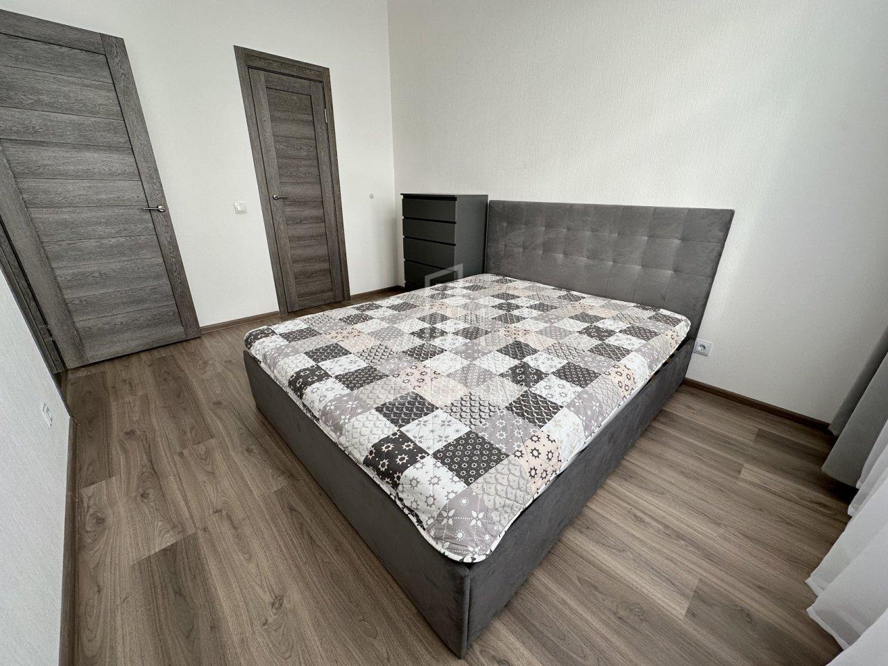 однокомнатная квартира в Санкт-Петербурге по адресу: Ручьевский проспект, 13