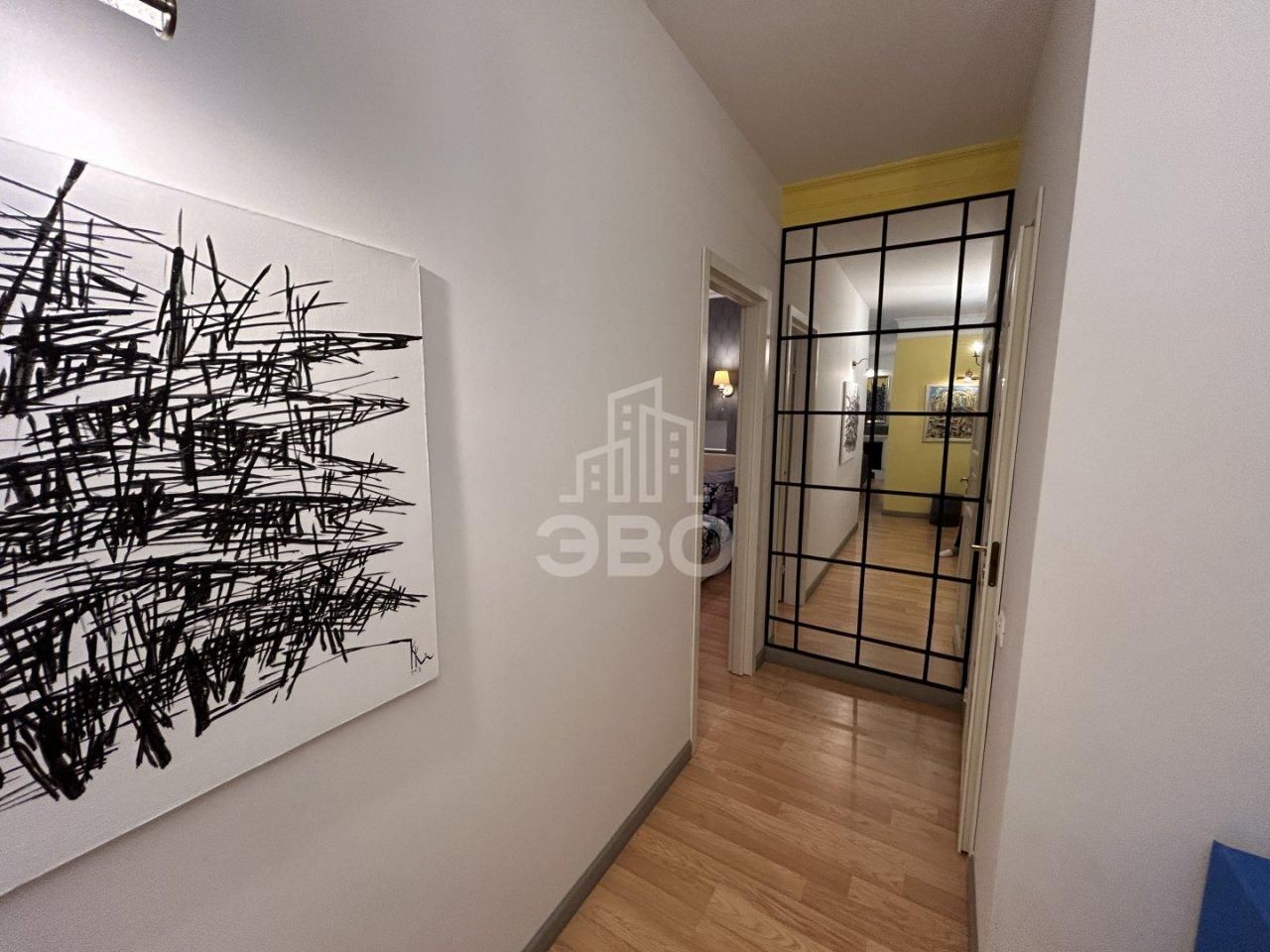 трехкомнатная квартира в Санкт-Петербурге по адресу: Большой Сампсониевский проспект, 4/6