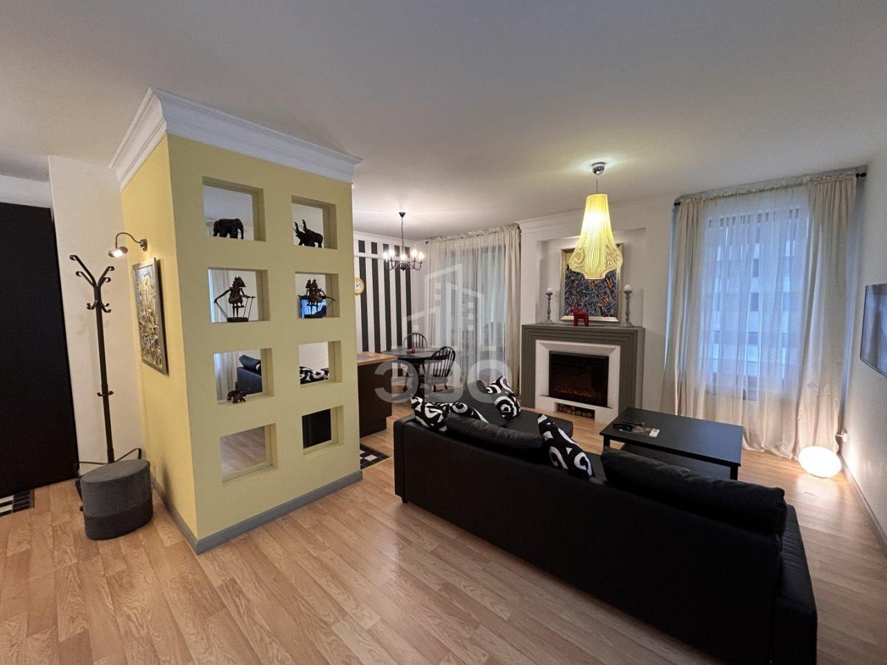 трехкомнатная квартира в Санкт-Петербурге по адресу: Большой Сампсониевский проспект, 4/6