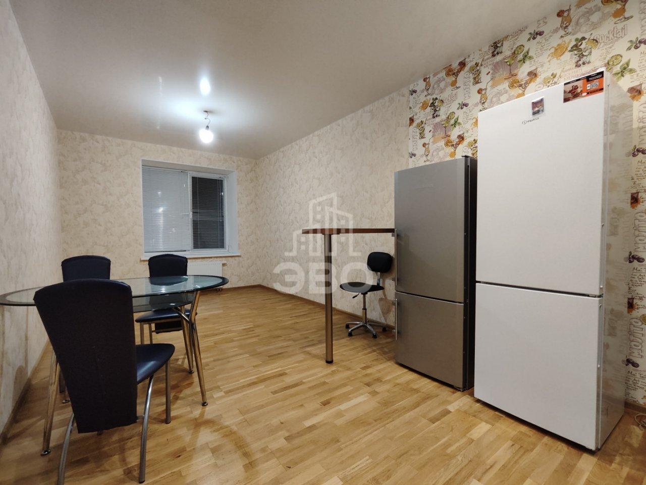 двухкомнатная квартира в Санкт-Петербурге по адресу: Адмиралтейская ул., 1