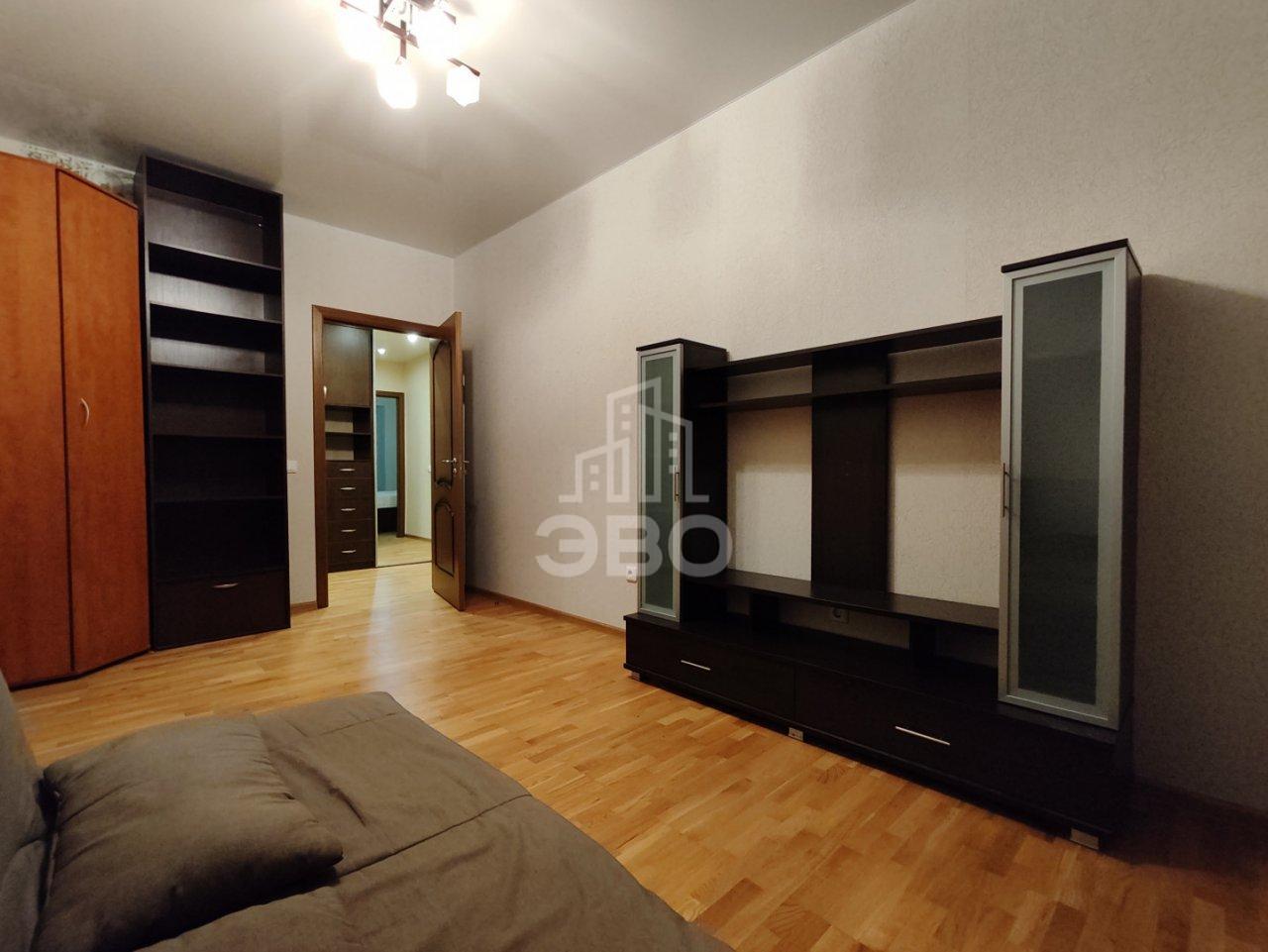 двухкомнатная квартира в Санкт-Петербурге по адресу: Адмиралтейская ул., 1