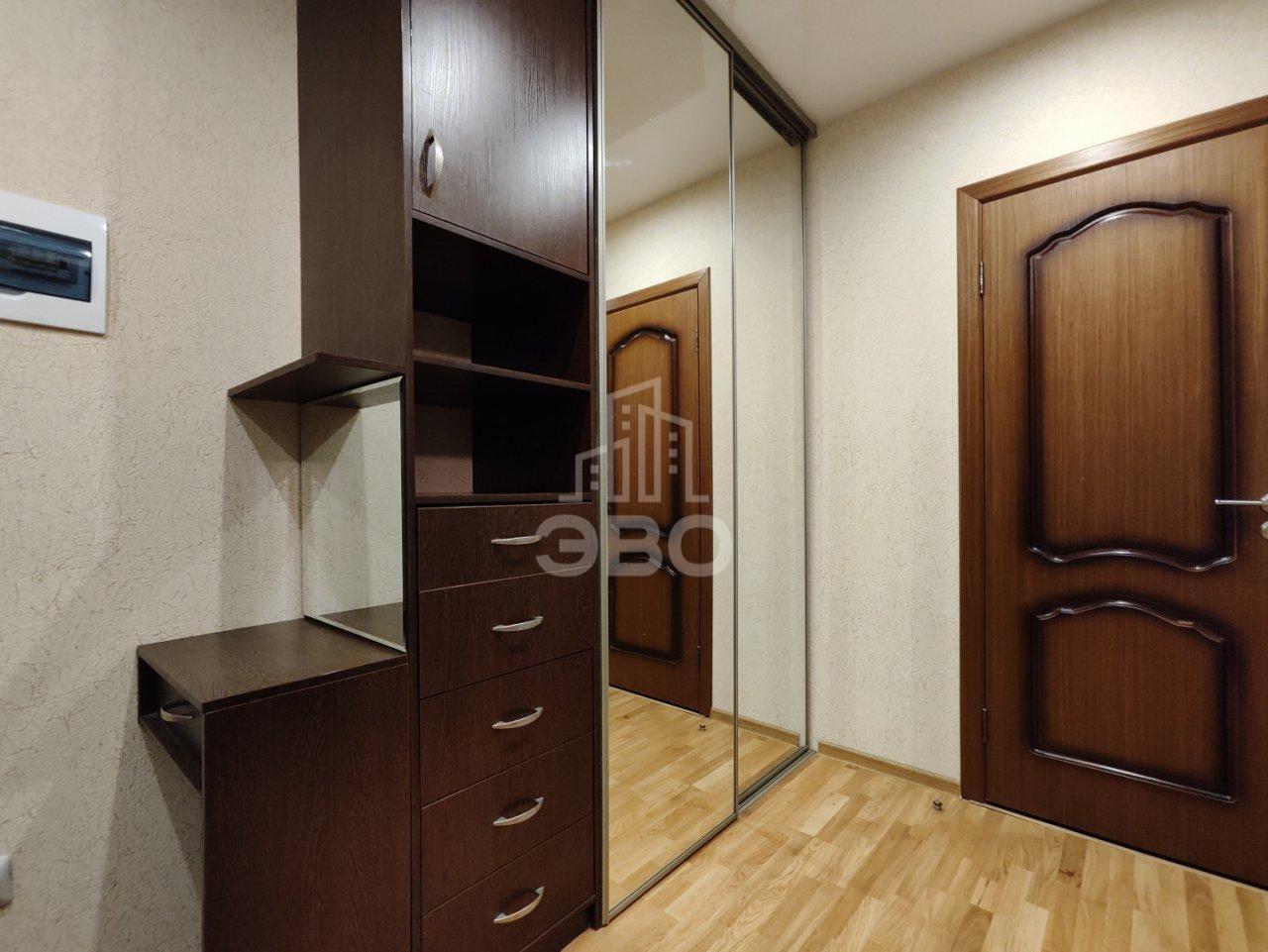 двухкомнатная квартира в Санкт-Петербурге по адресу: Адмиралтейская ул., 1