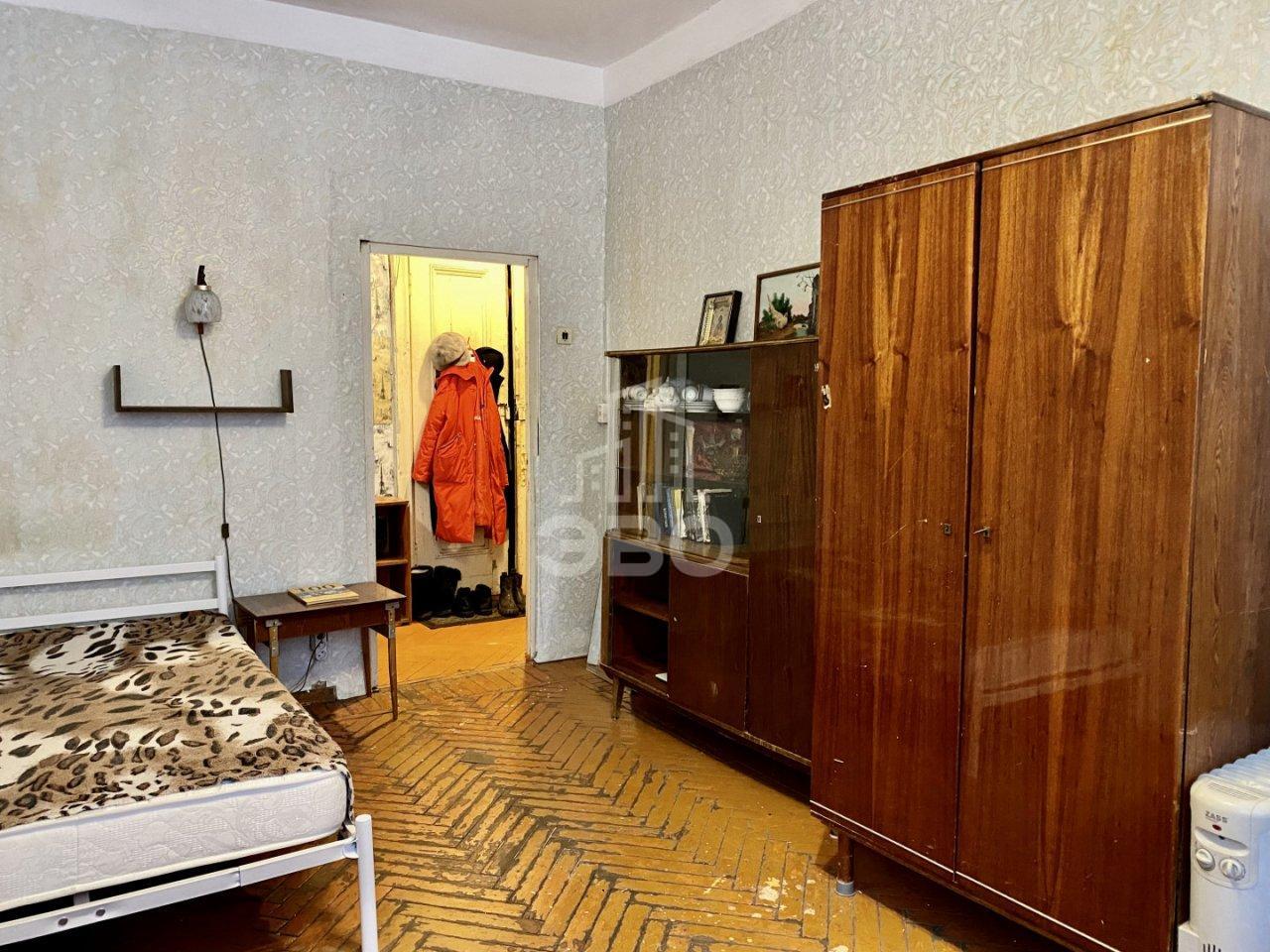 двухкомнатная квартира в Санкт-Петербурге по адресу: Баррикадная ул., 14, к 2