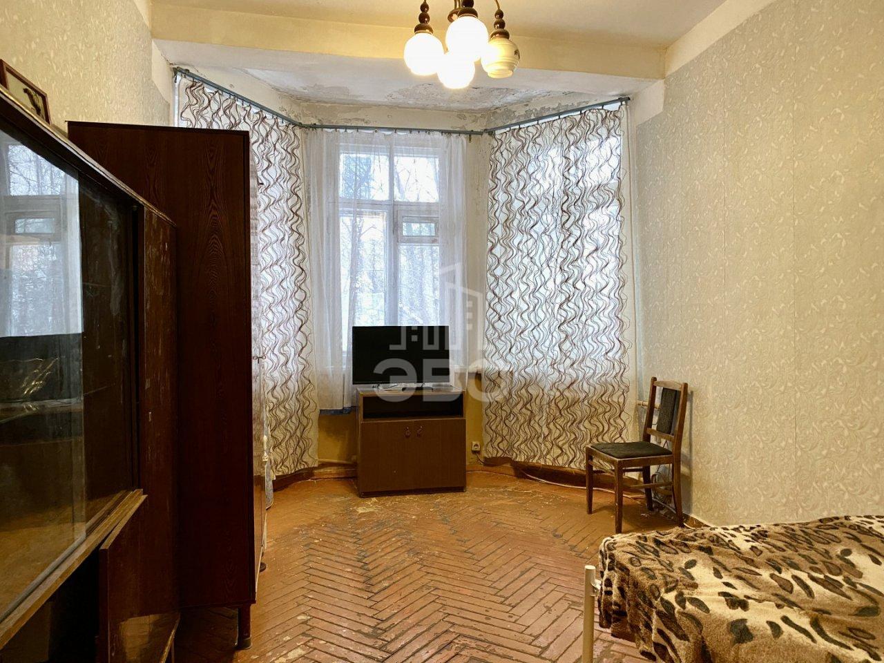 двухкомнатная квартира в Санкт-Петербурге по адресу: Баррикадная ул., 14, к 2