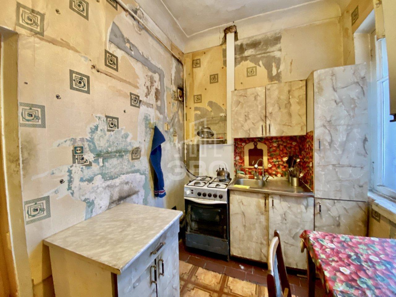 двухкомнатная квартира в Санкт-Петербурге по адресу: Баррикадная ул., 14, к 2