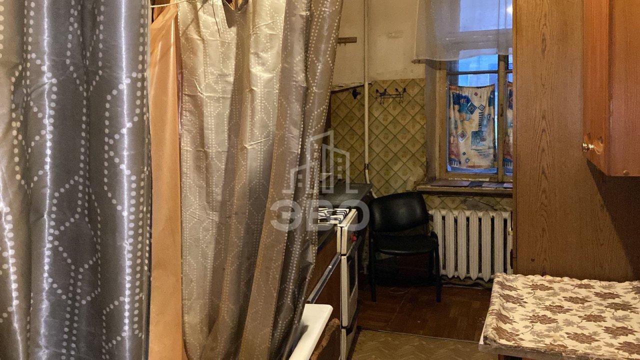 комната в Санкт-Петербурге по адресу: Старо-Петергофский проспект, 37