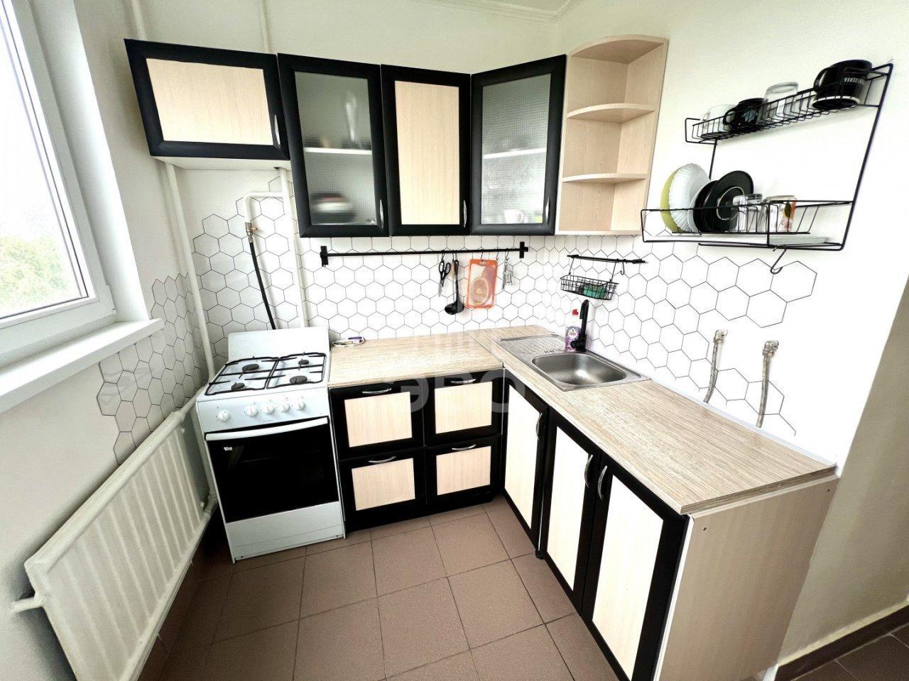 трехкомнатная квартира в Санкт-Петербурге по адресу: Придорожная аллея, 9, к 1