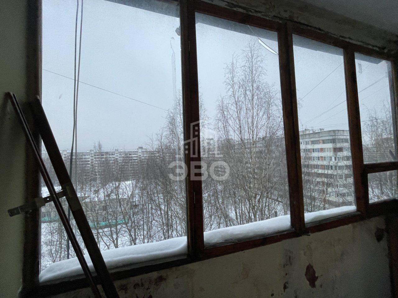 трехкомнатная квартира в Санкт-Петербурге по адресу: Придорожная аллея, 9, к 1