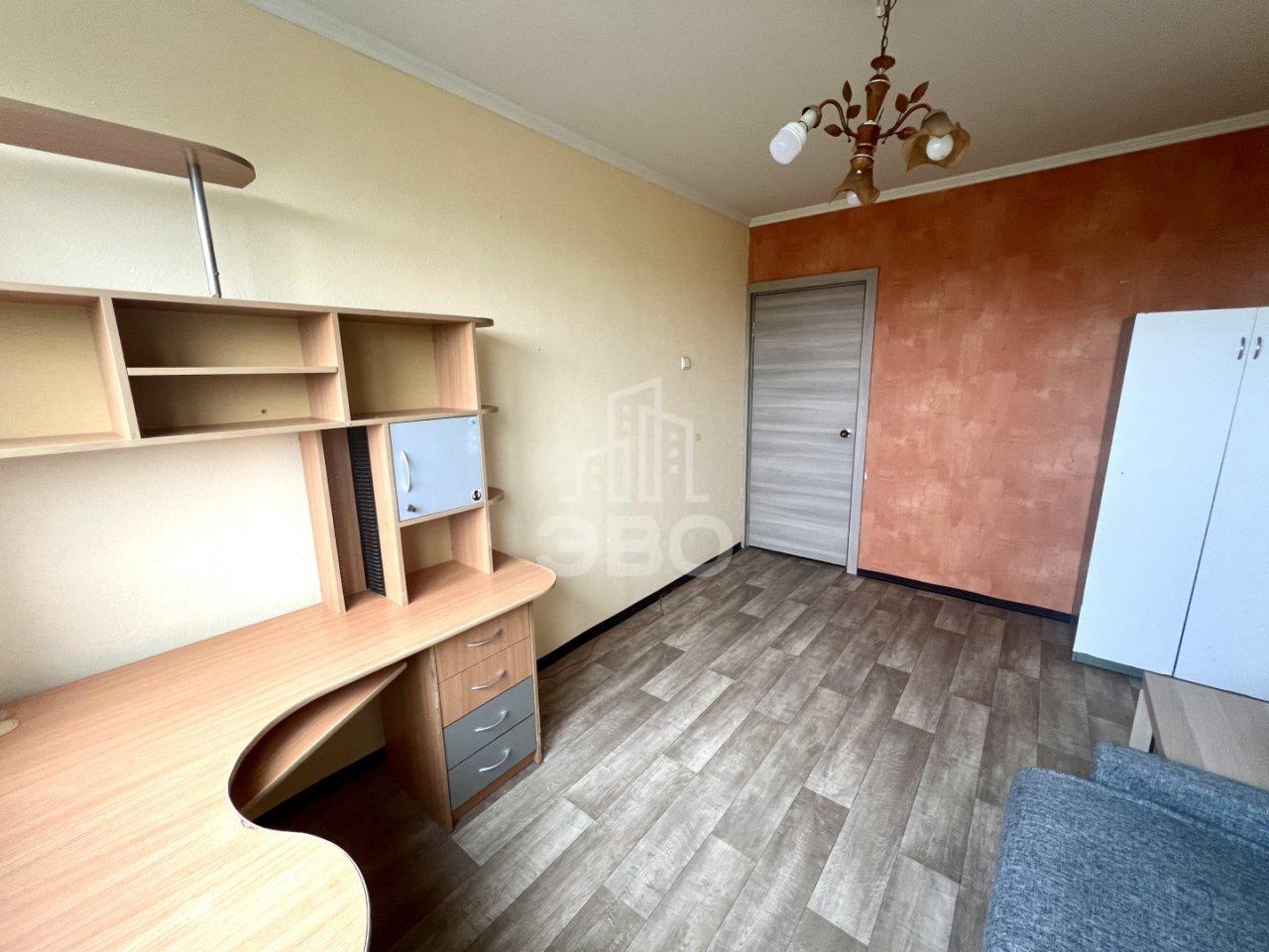 трехкомнатная квартира в Санкт-Петербурге по адресу: Придорожная аллея, 9, к 1