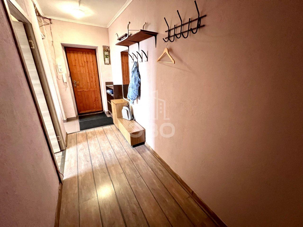 трехкомнатная квартира в Санкт-Петербурге по адресу: Придорожная аллея, 9, к 1