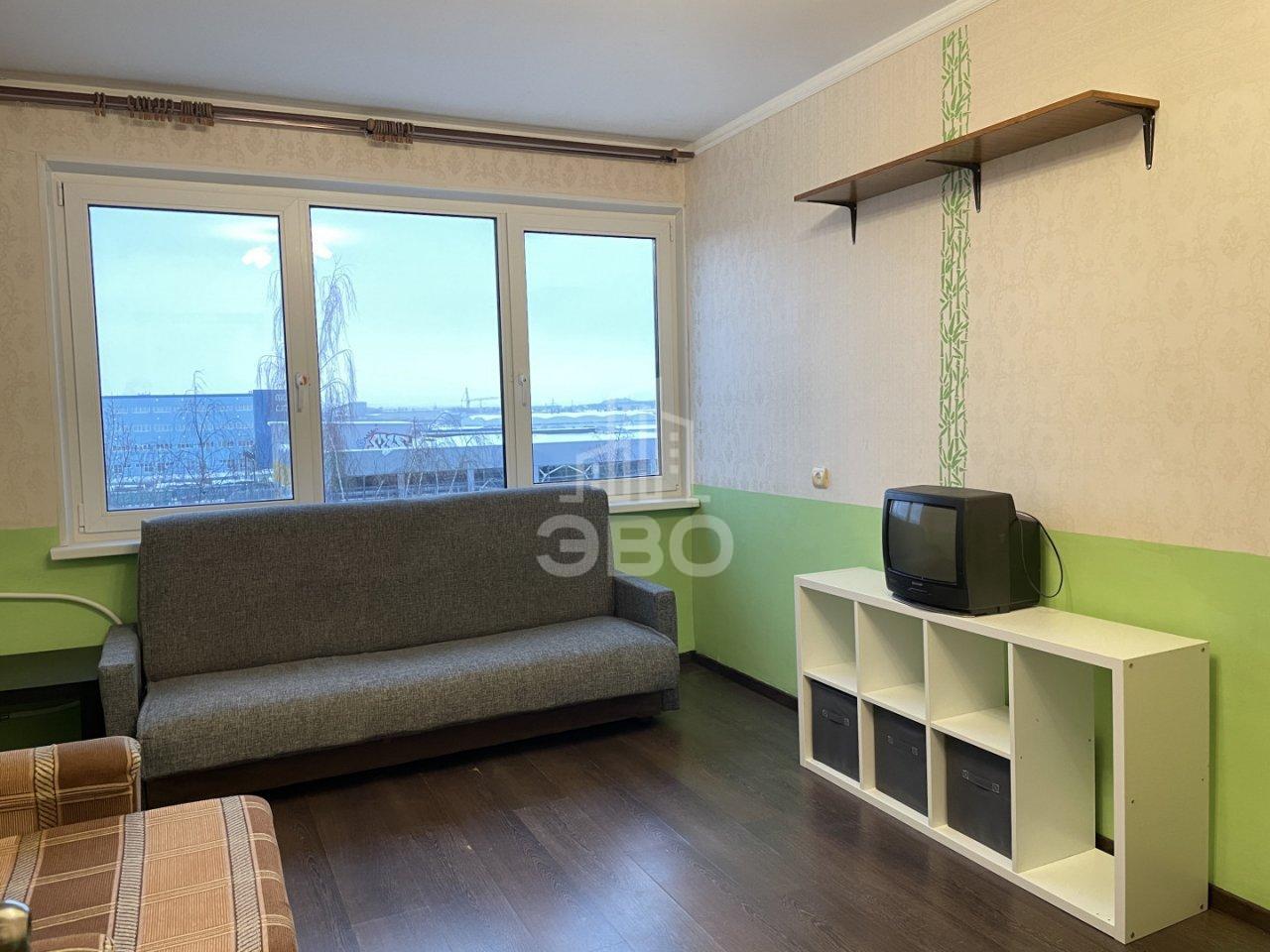 трехкомнатная квартира в Санкт-Петербурге по адресу: Придорожная аллея, 9, к 1