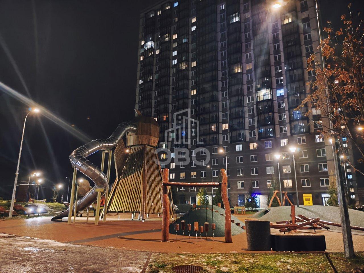 двухкомнатная квартира в Санкт-Петербурге по адресу: Ивинская ул., 9