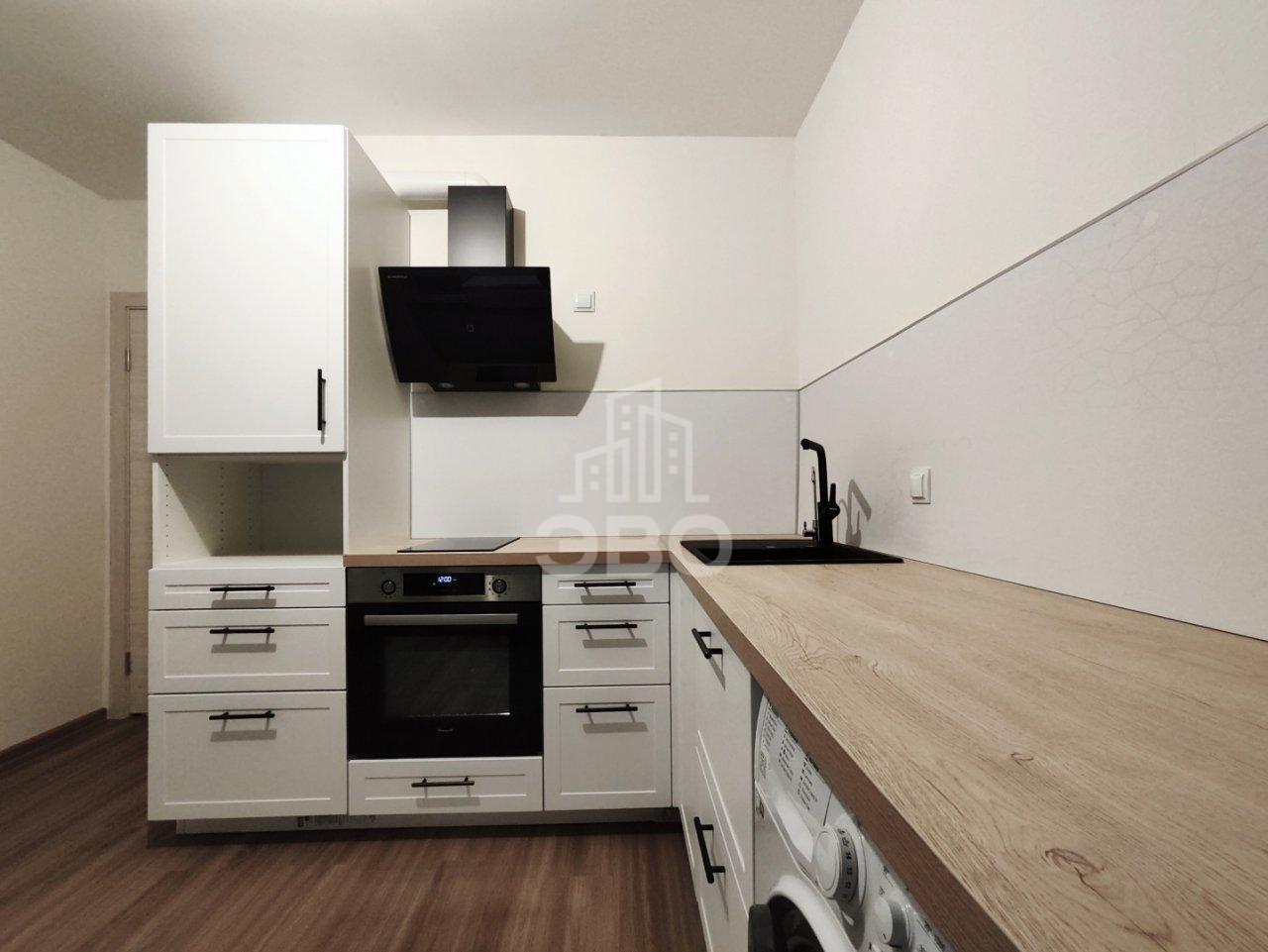 двухкомнатная квартира в Санкт-Петербурге по адресу: Ивинская ул., 9