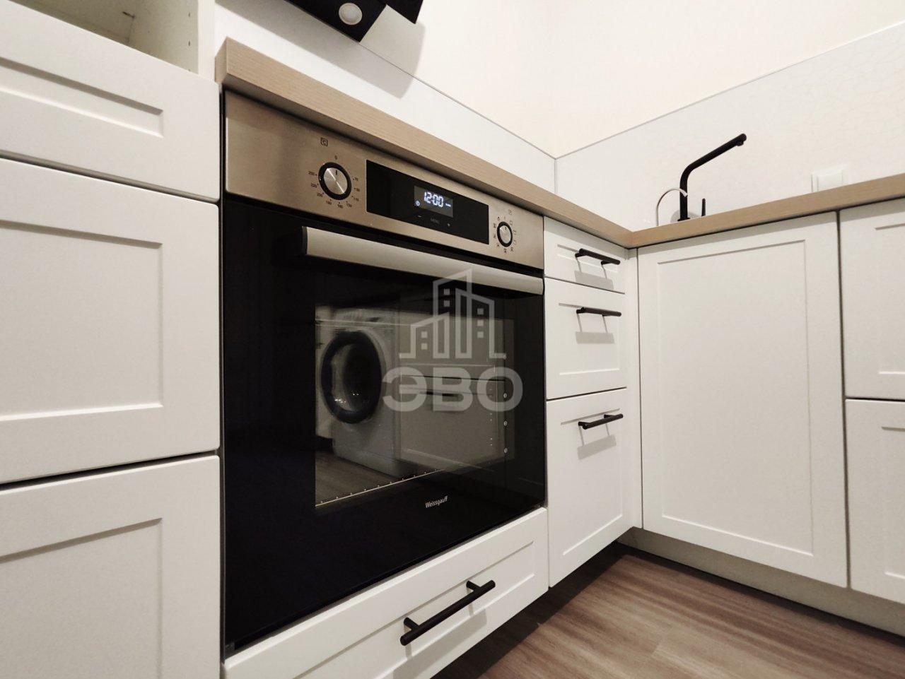 двухкомнатная квартира в Санкт-Петербурге по адресу: Ивинская ул., 9