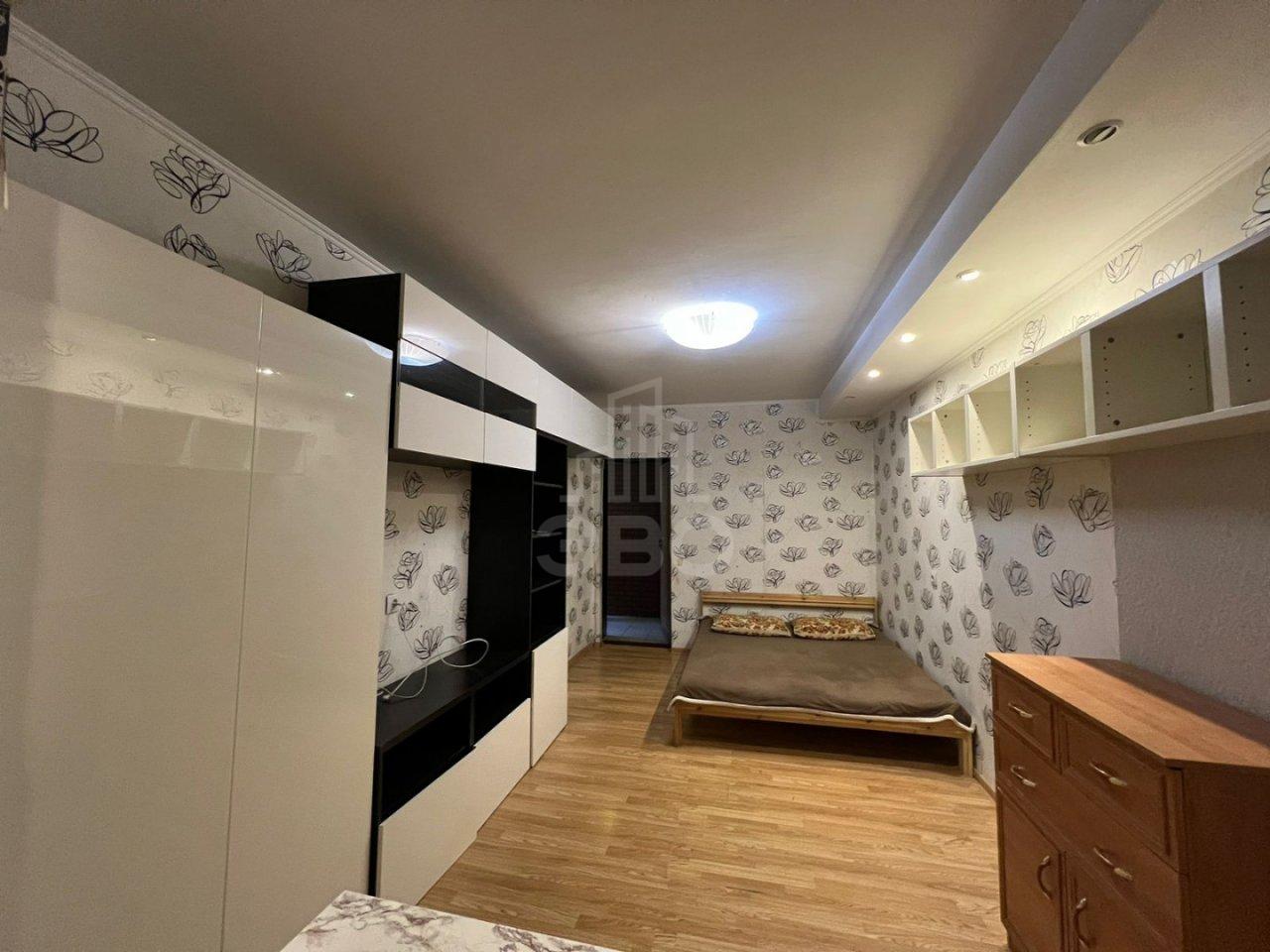 комната в Санкт-Петербурге по адресу: Просвещения проспект, 20/25