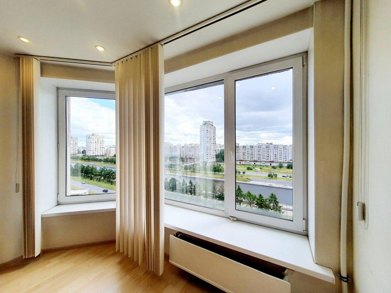 двухкомнатная квартира в Санкт-Петербурге по адресу: Новосмоленская наб., 1, литера З