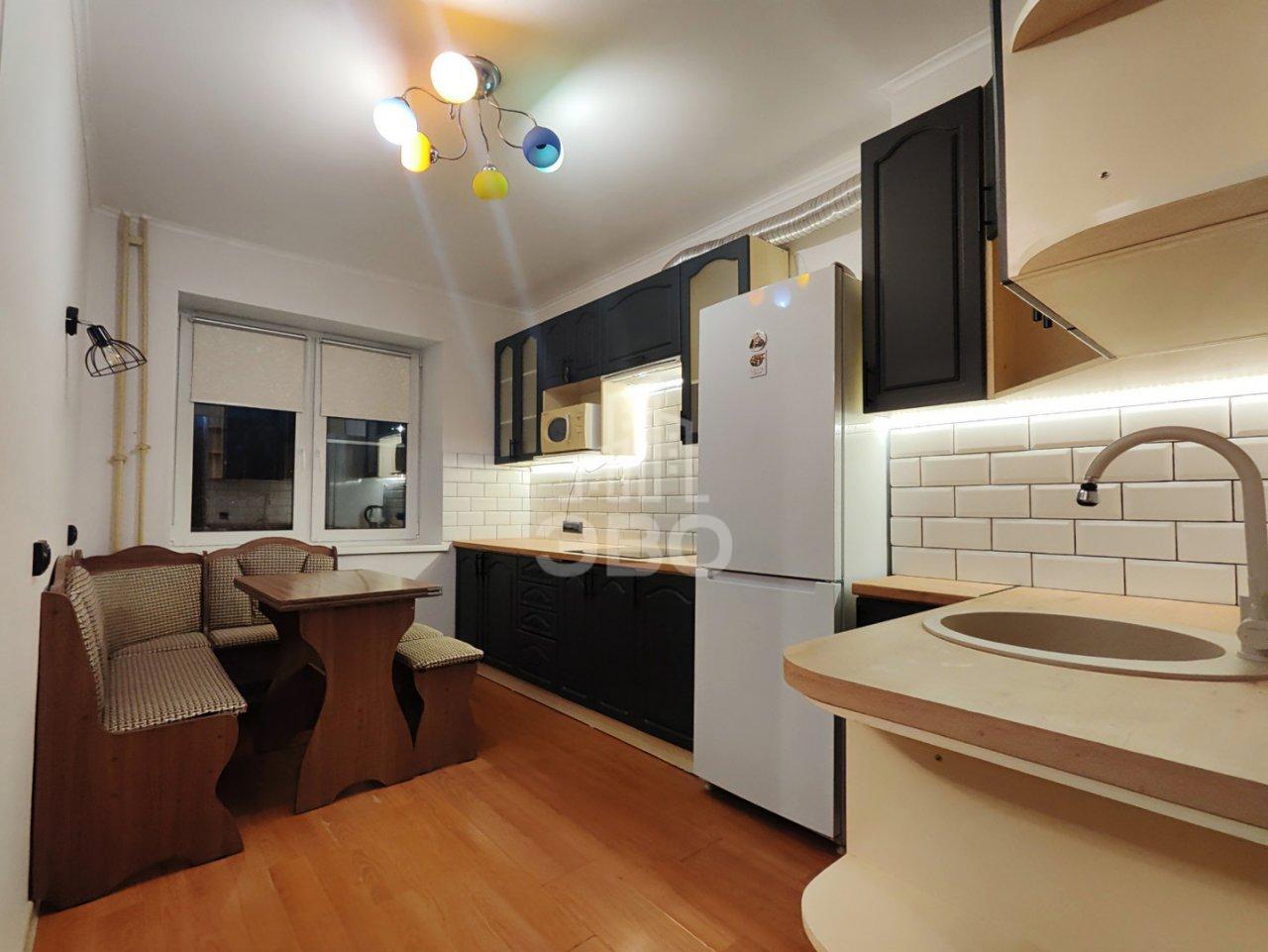 однокомнатная квартира в Санкт-Петербурге по адресу: Звёздная ул., 20