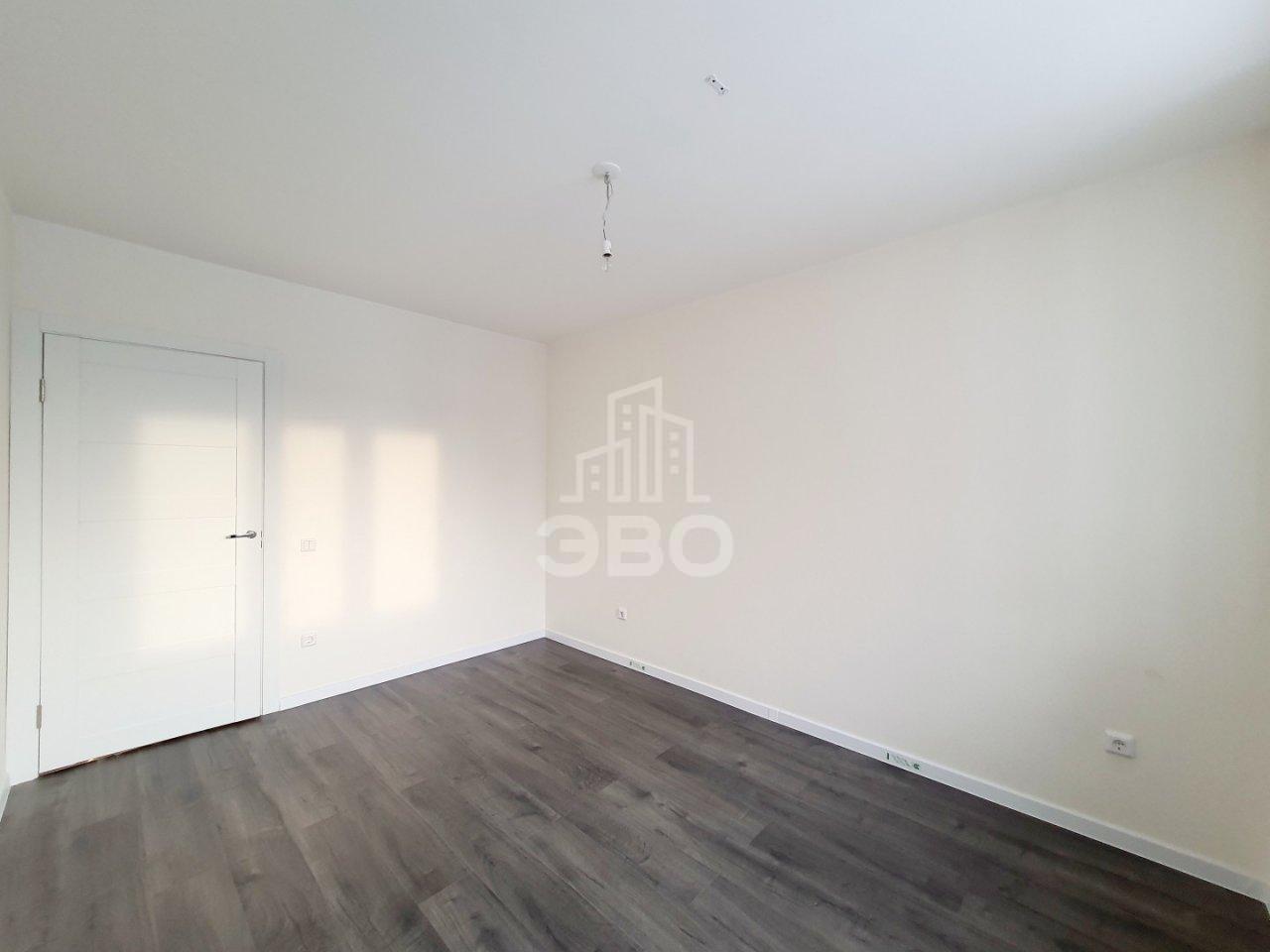 однокомнатная квартира в Санкт-Петербурге по адресу: Шоссе в Лаврики ул., 72, к 3