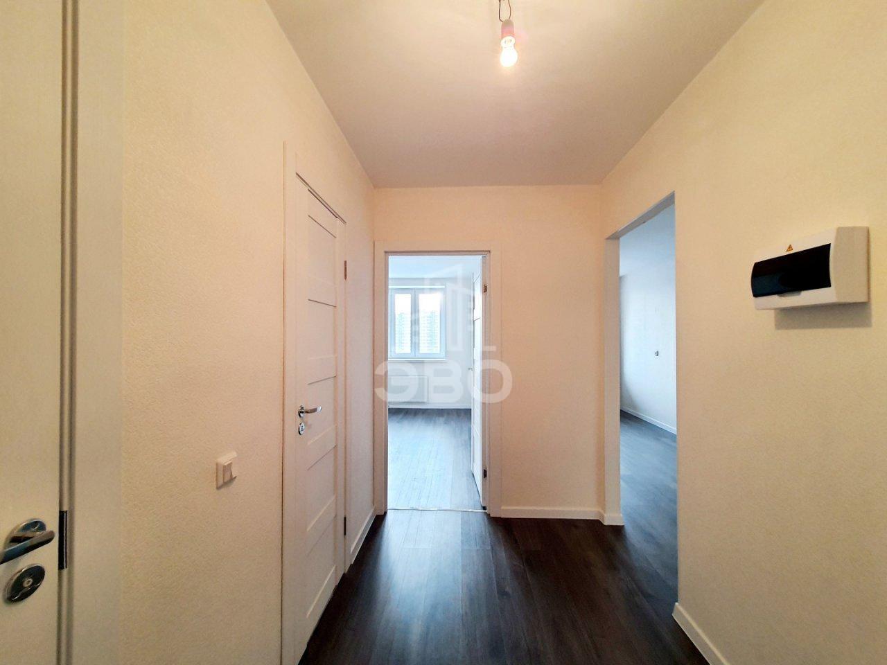 однокомнатная квартира в Санкт-Петербурге по адресу: Шоссе в Лаврики ул., 72, к 3