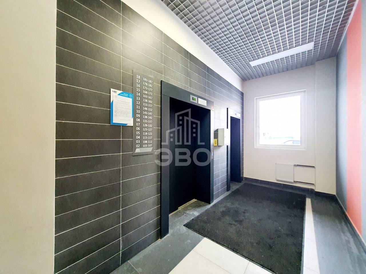 однокомнатная квартира в Санкт-Петербурге по адресу: Шоссе в Лаврики ул., 72, к 3