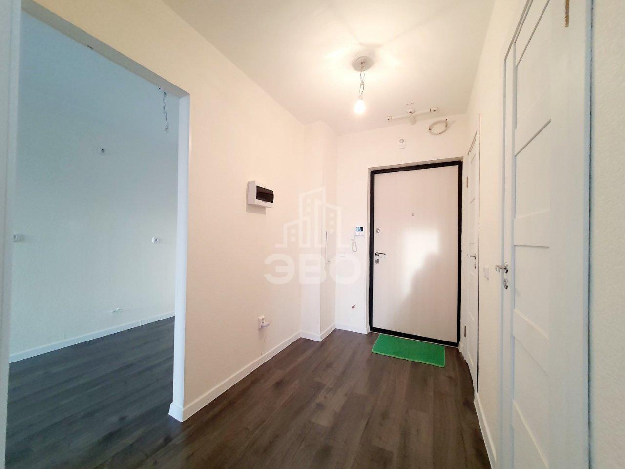 однокомнатная квартира в Санкт-Петербурге по адресу: Шоссе в Лаврики ул., 72, к 3