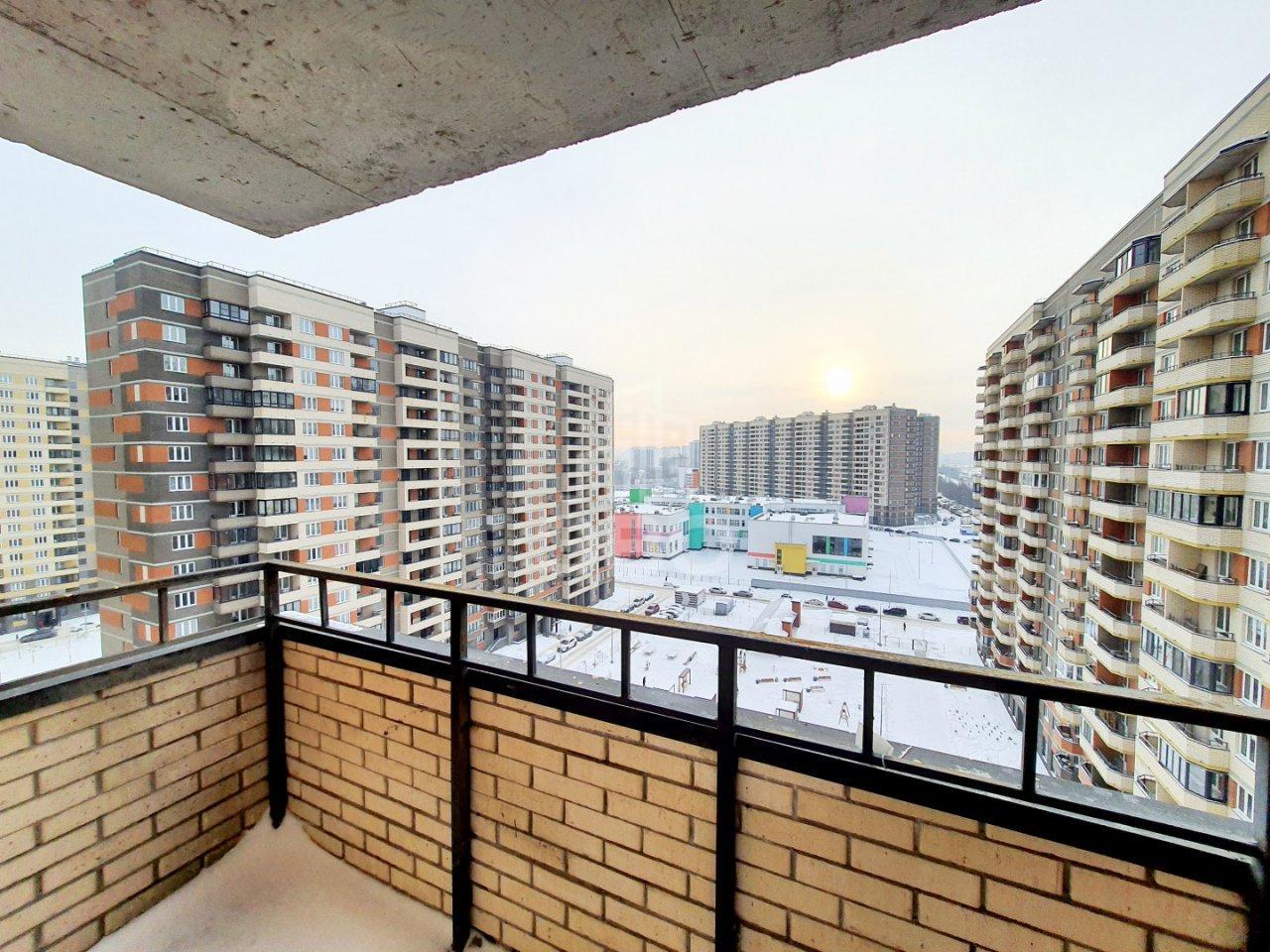 однокомнатная квартира в Санкт-Петербурге по адресу: Шоссе в Лаврики ул., 72, к 3