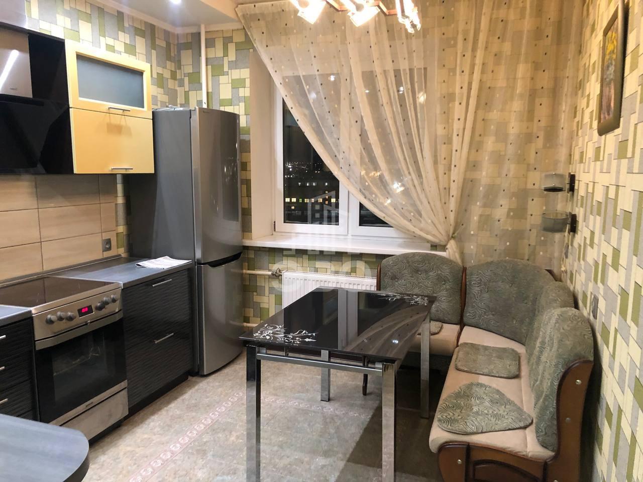 двухкомнатная квартира в Санкт-Петербурге по адресу: Маршала Казакова ул., 26