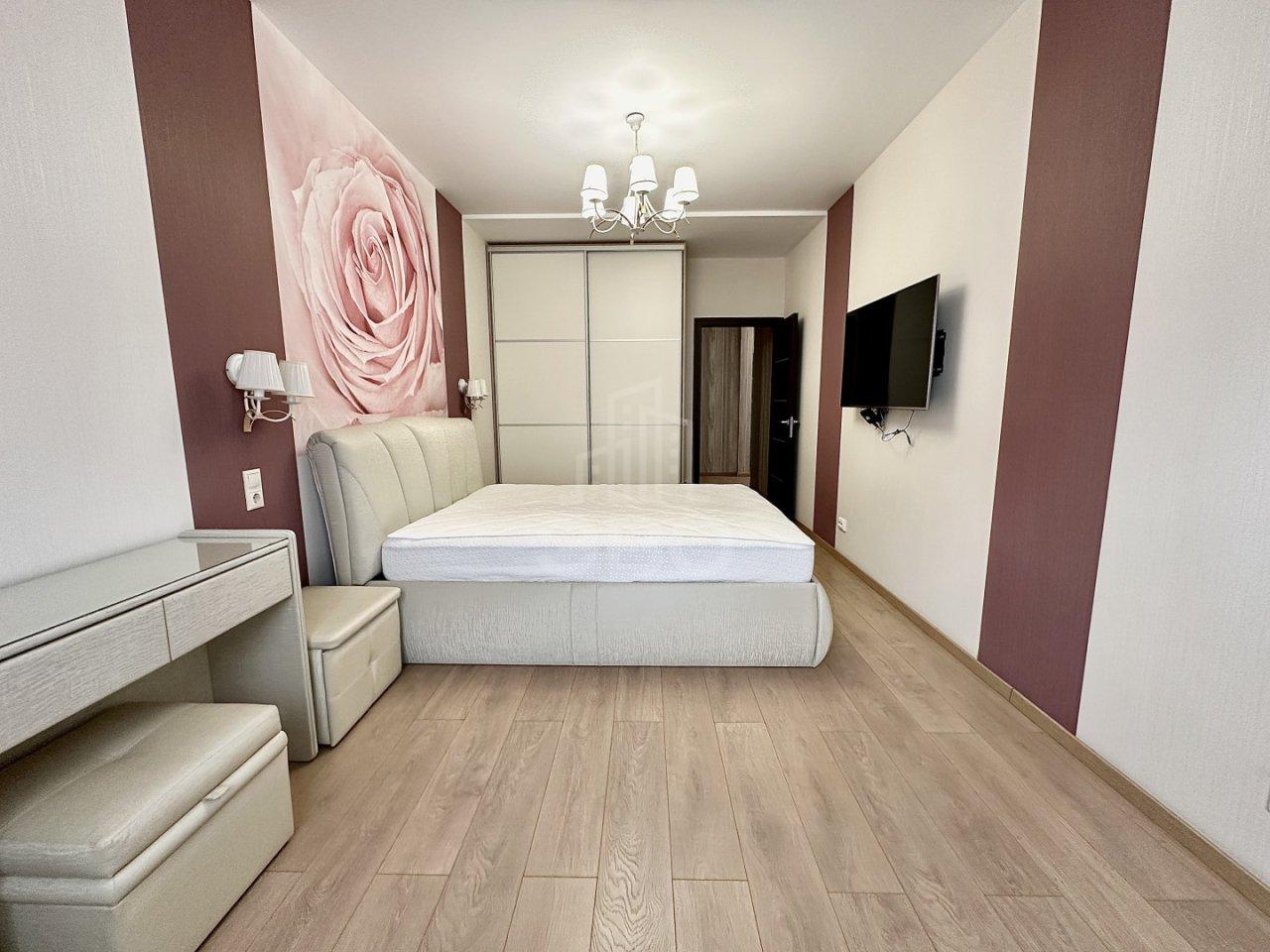 двухкомнатная квартира в Санкт-Петербурге по адресу: Красуцкого ул., 3