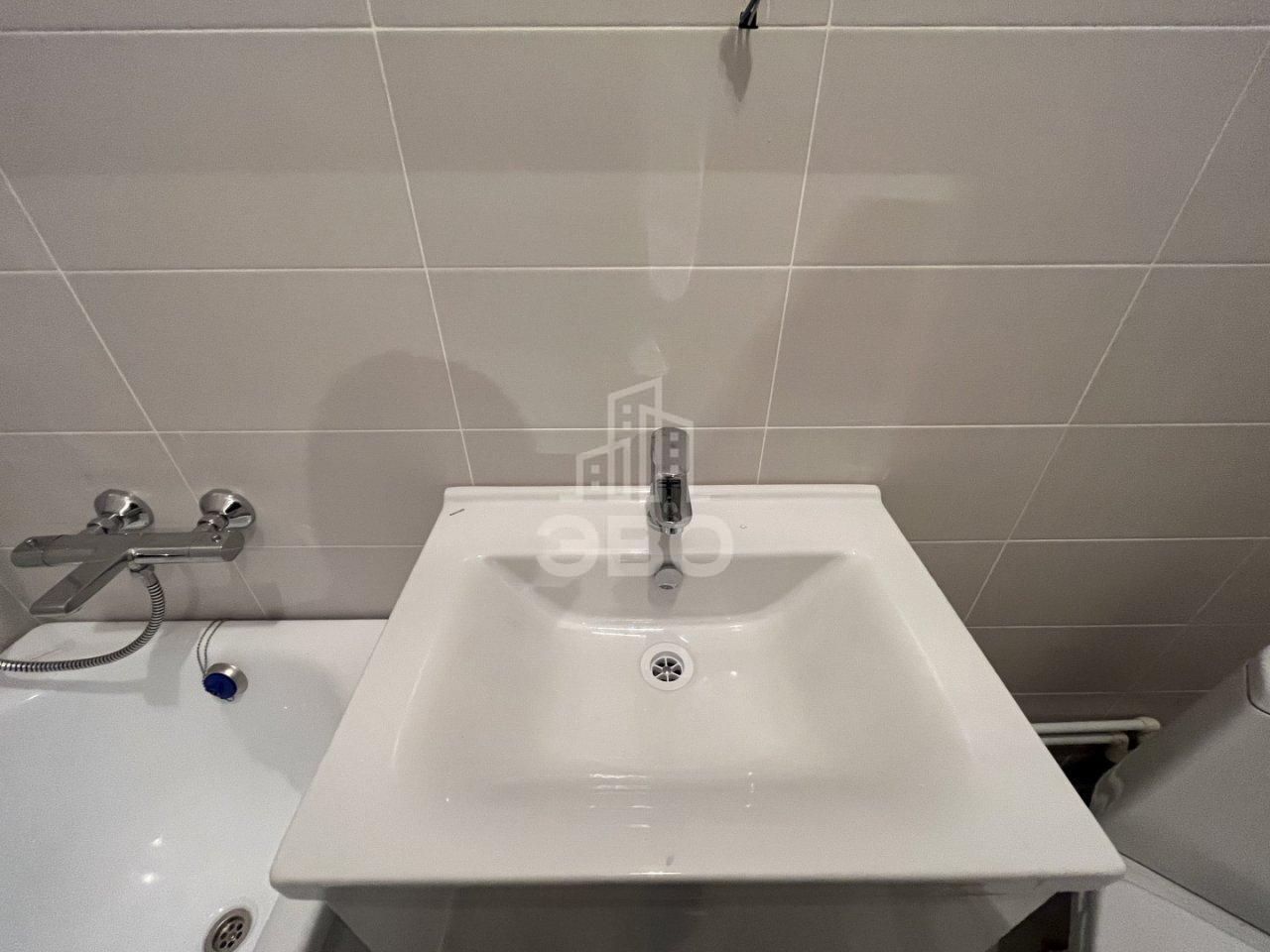 однокомнатная квартира в Санкт-Петербурге по адресу: Тихая ул., 3, к 2