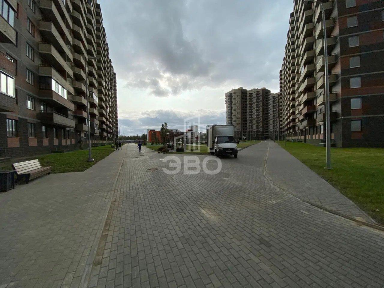 двухкомнатная квартира в Санкт-Петербурге по адресу: Шоссе в Лаврики ул., 64, к 3